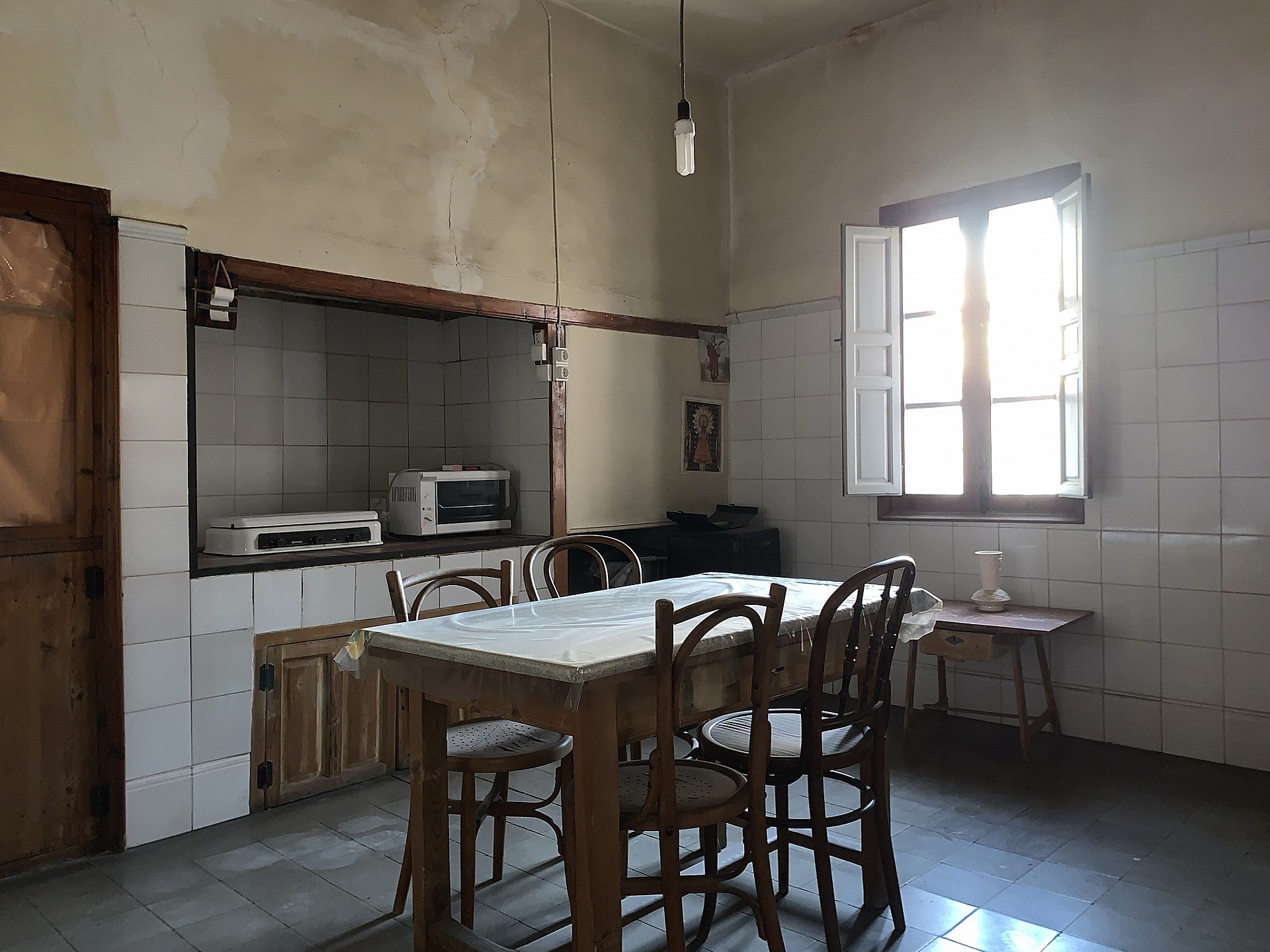 Sold - 7 Bedroom 1 Bathroom Townhouse in Agost -  - Alicante