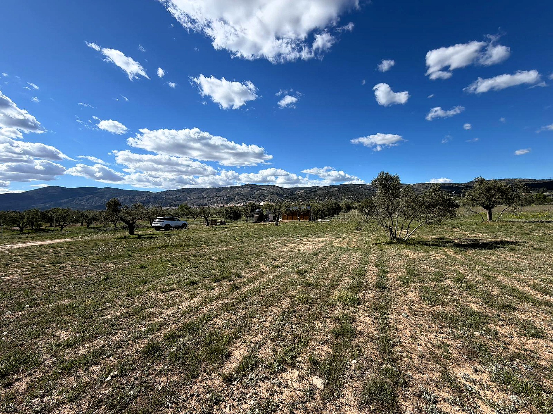 Resale - Land in Onil -  - Alicante