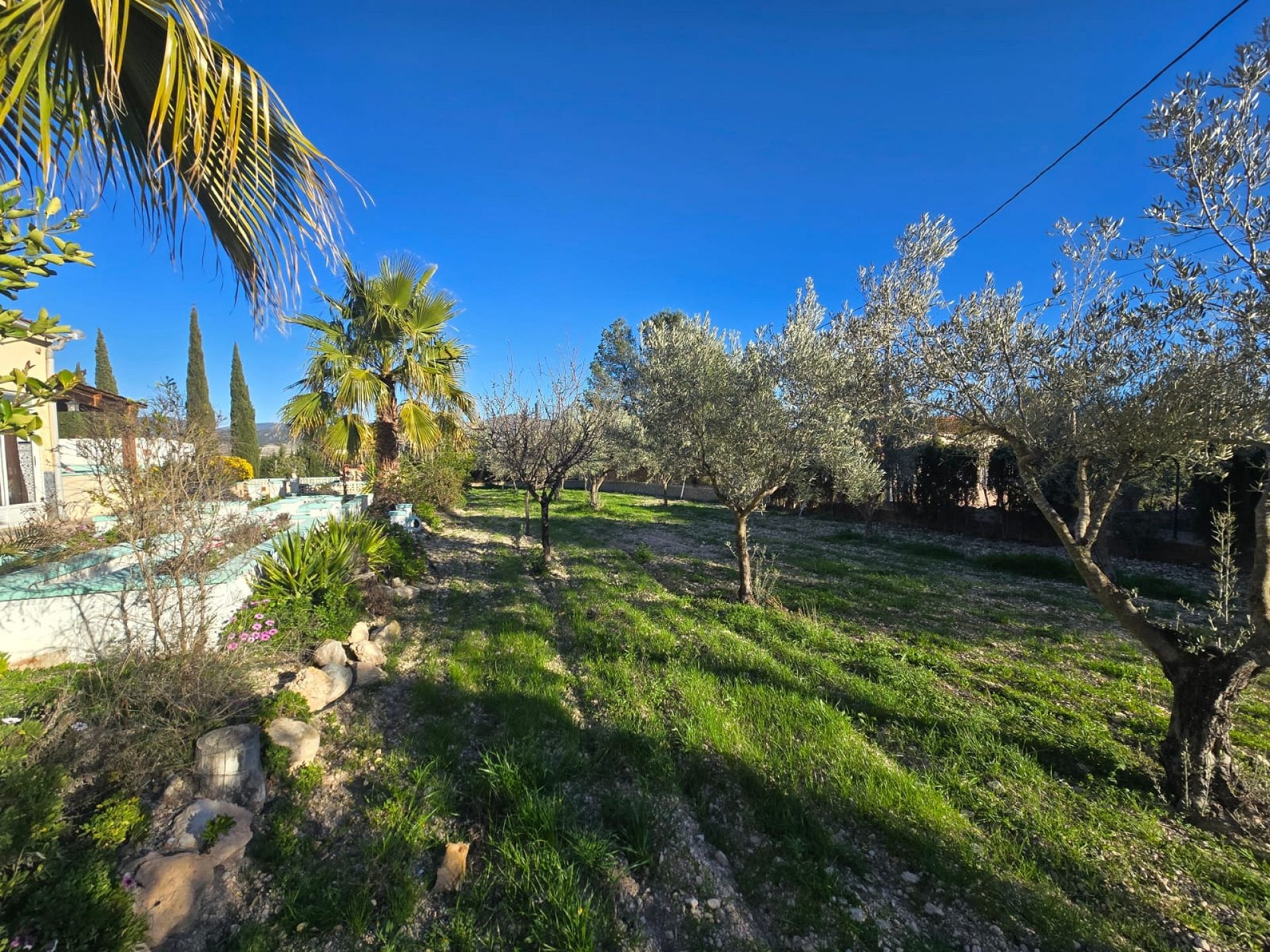 Sold - 3 Bedroom 2 Bathroom Villa in Sax -  - Alicante
