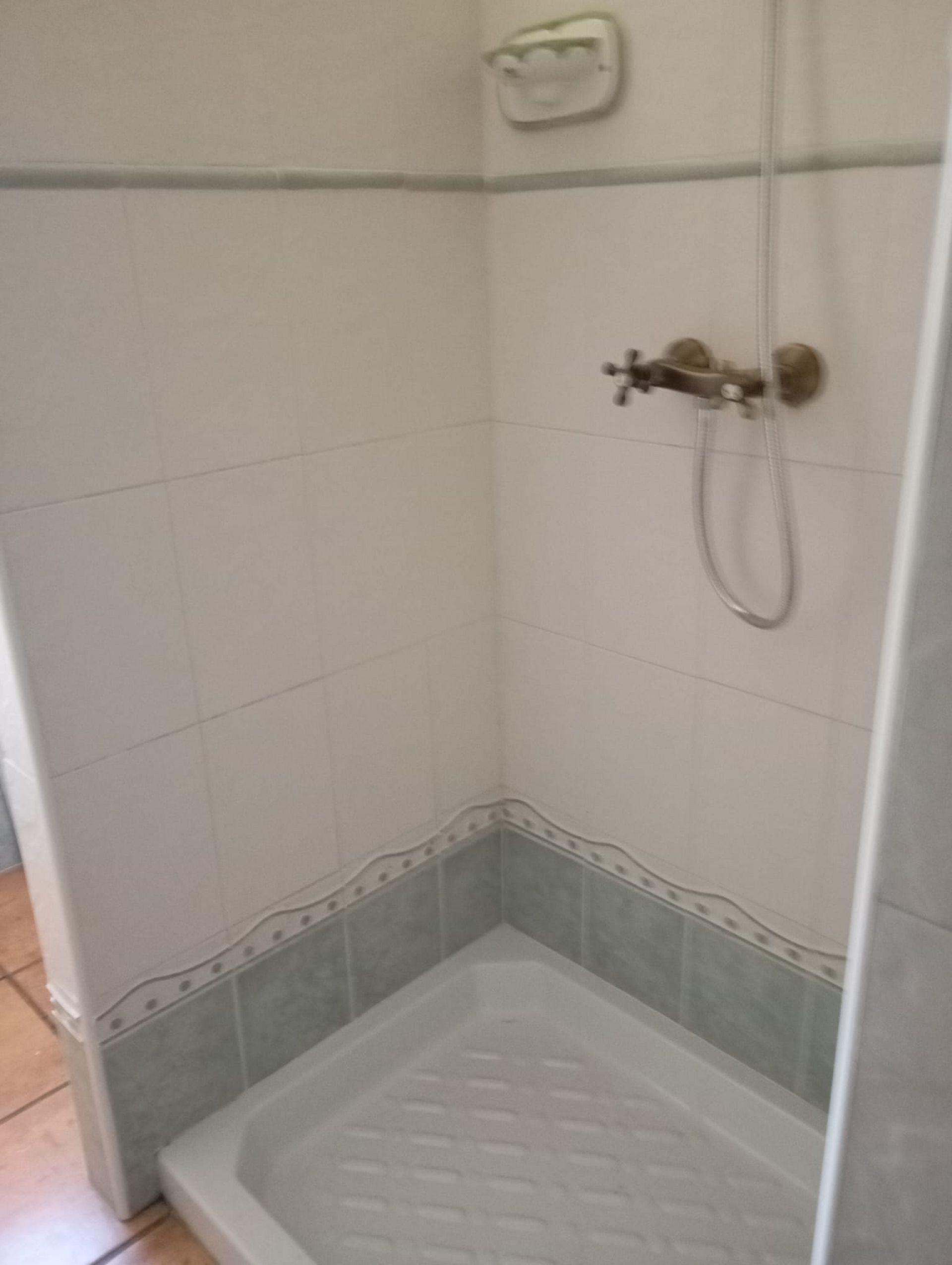 Resale - 3 Bedroom 1 Bathroom Villa in Yecla -  - Murcia