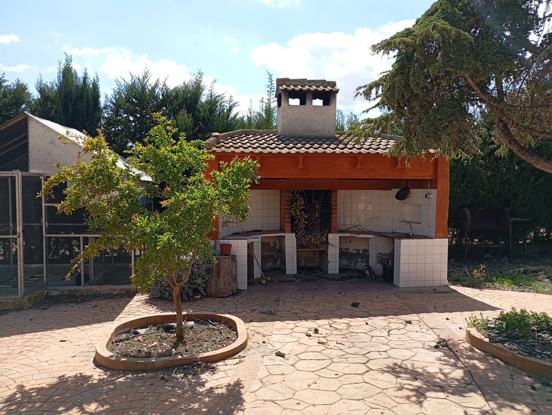 Resale - 3 Bedroom 1 Bathroom Villa in Yecla -  - Murcia