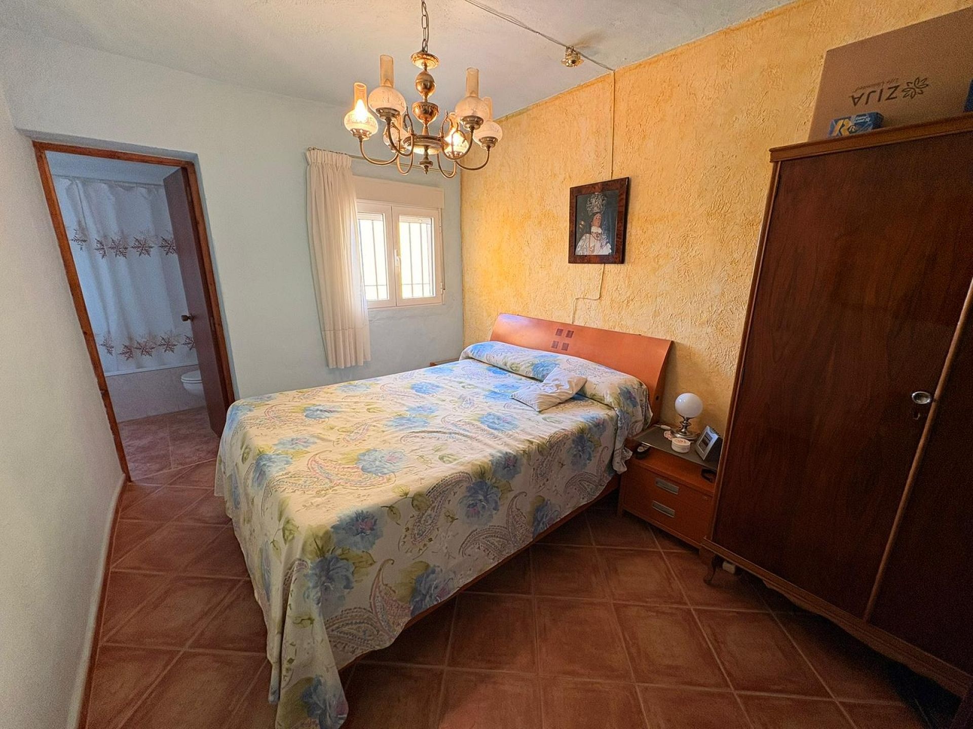 Resale - 3 Bedroom 4 Bathroom Villa in Yecla -  - Murcia