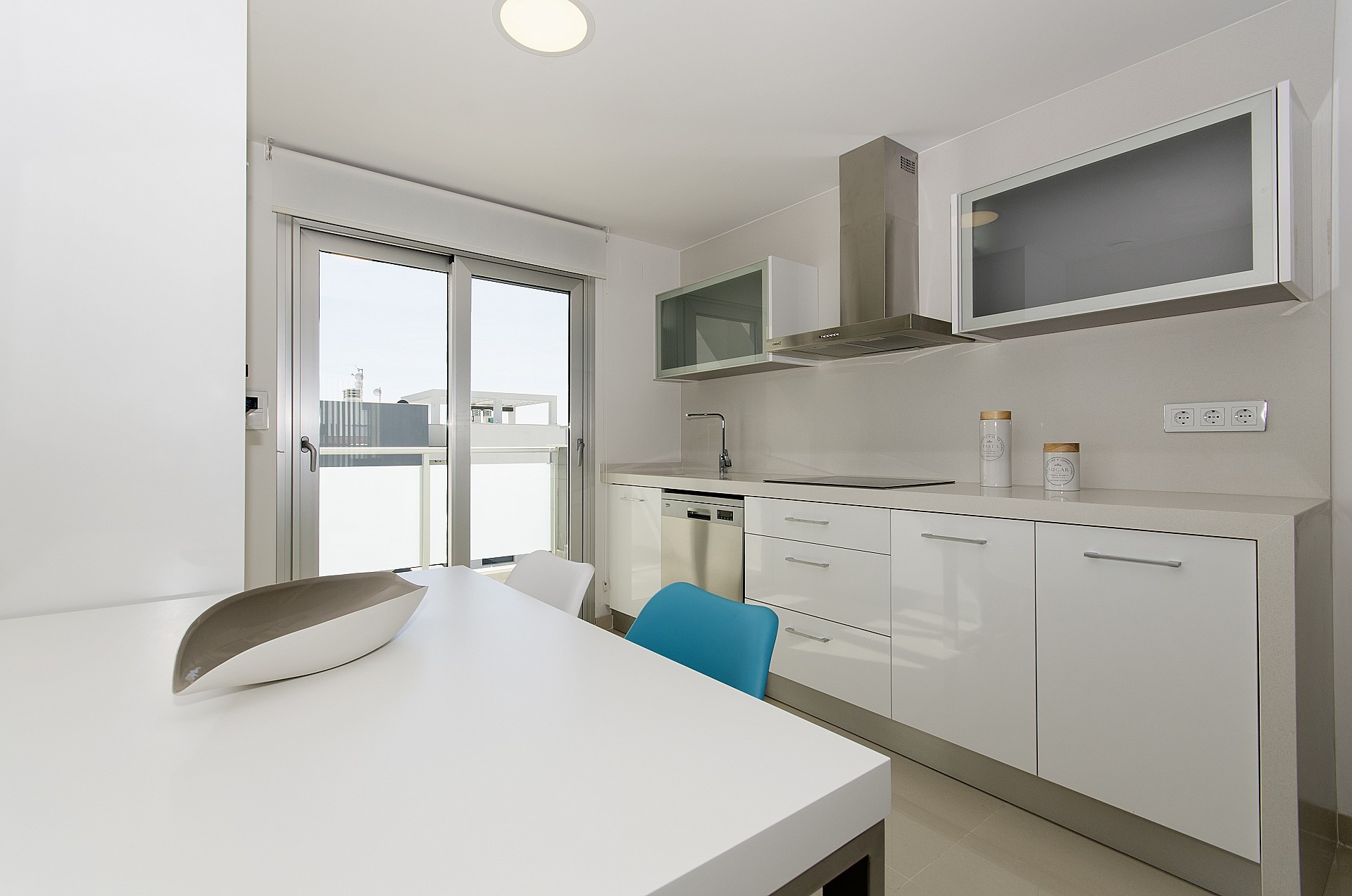 Resale - 2 Bedroom 2 Bathroom Apartment in Torrevieja -  - Alicante