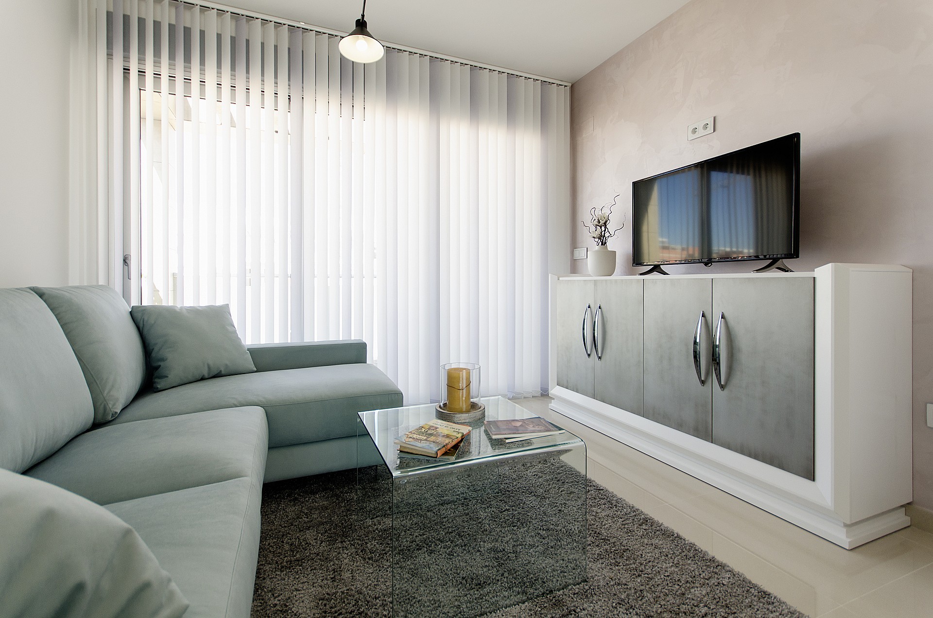 Resale - 2 Bedroom 2 Bathroom Apartment in Torrevieja -  - Alicante