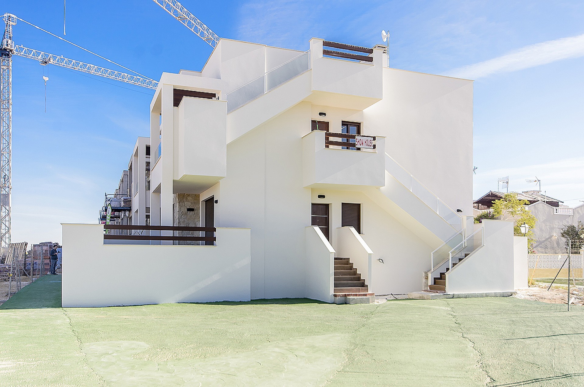 Resale - 2 Bedroom 2 Bathroom Apartment in Torrevieja -  - Alicante