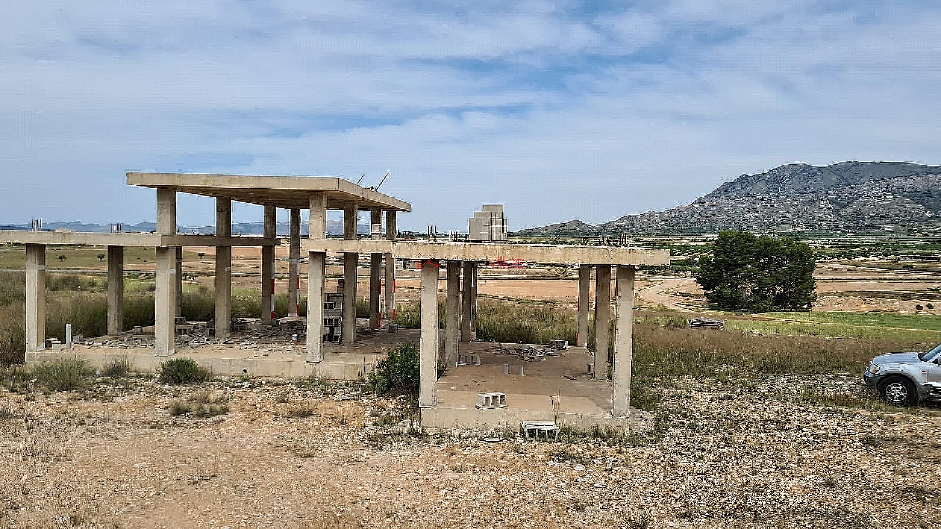 Resale - 3 Bedroom 2 Bathroom Villa in Torre Del Rico -  - Murcia