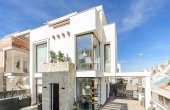 3 Bedroom 3 Bathroom Villa in Los Montesinos