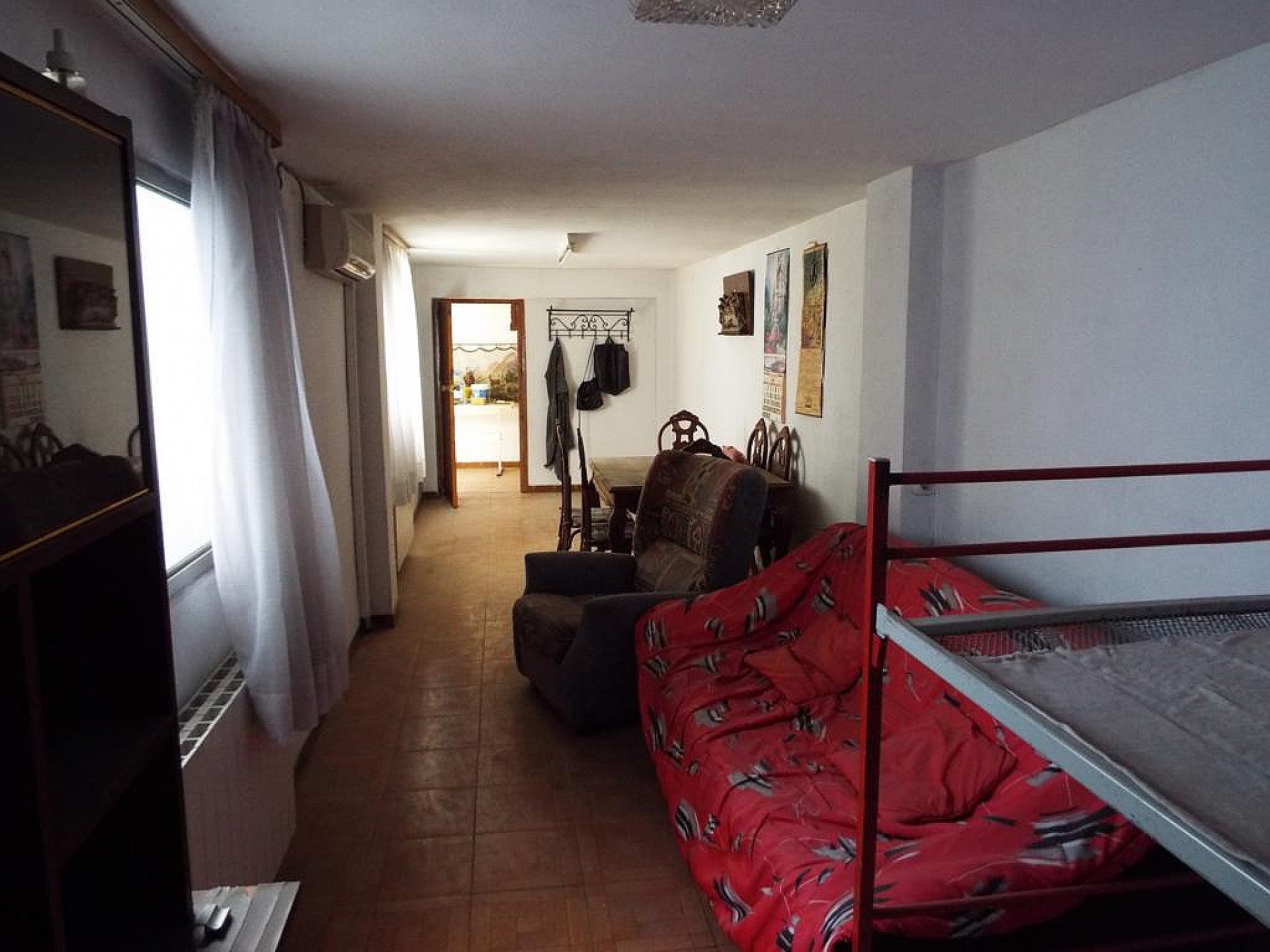 Resale - 4 Bedroom 3 Bathroom Apartment in Caudete -  - Albacete