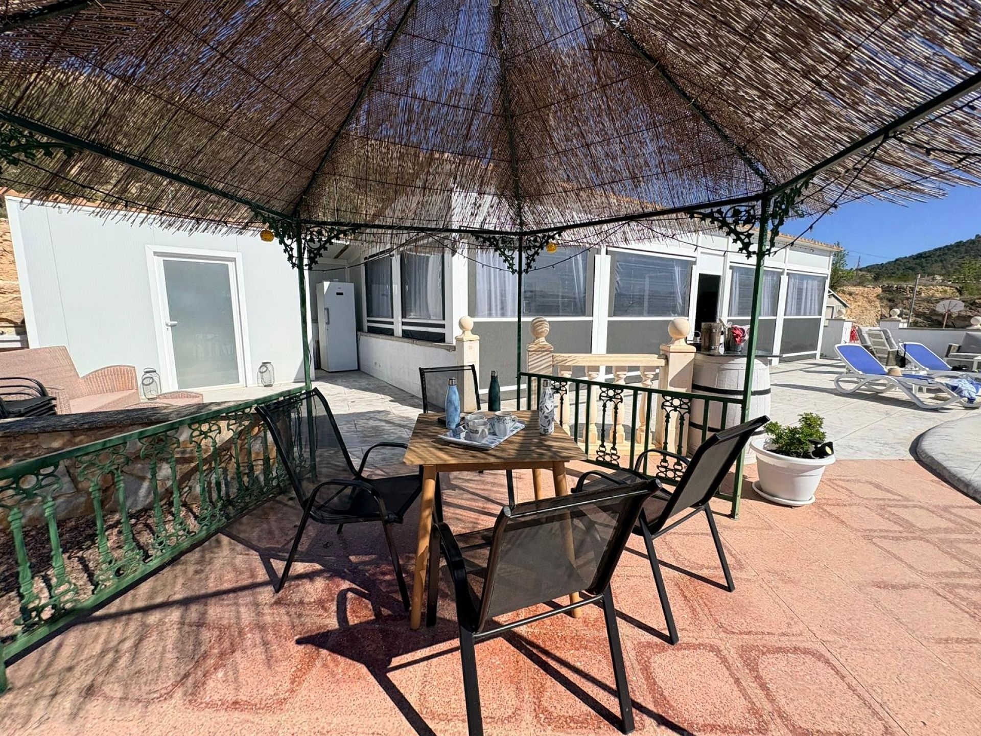 Sold - 4 Bedroom 4 Bathroom Villa in Monóvar -  - Alicante
