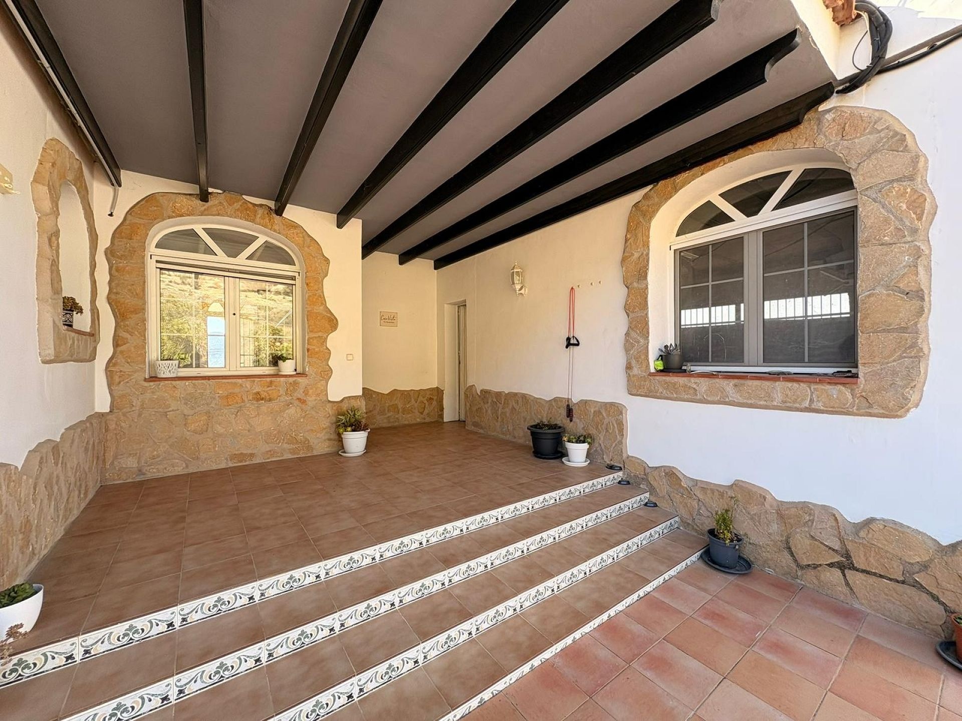 Sold - 4 Bedroom 4 Bathroom Villa in Monóvar -  - Alicante
