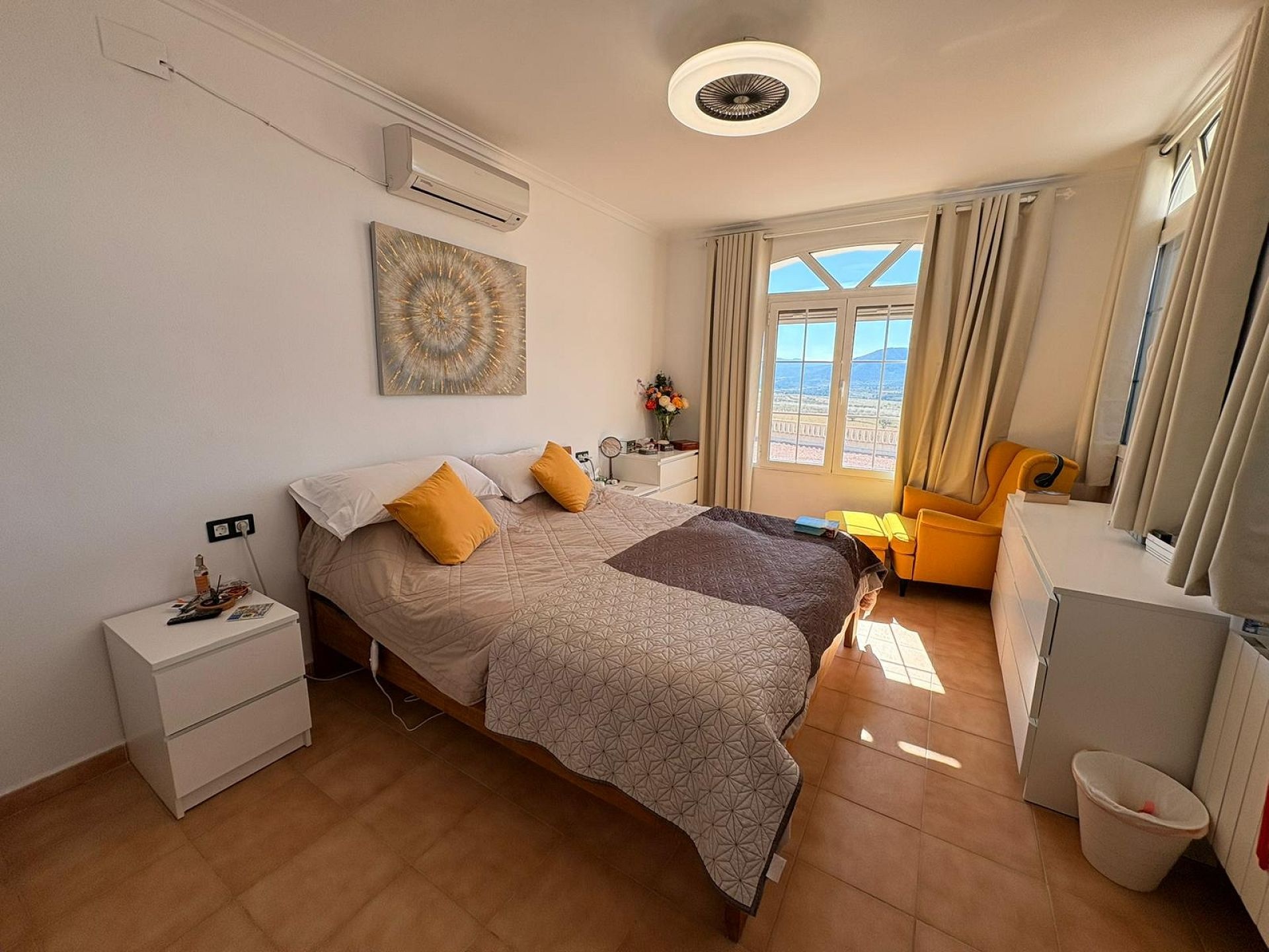 Sold - 4 Bedroom 4 Bathroom Villa in Monóvar -  - Alicante