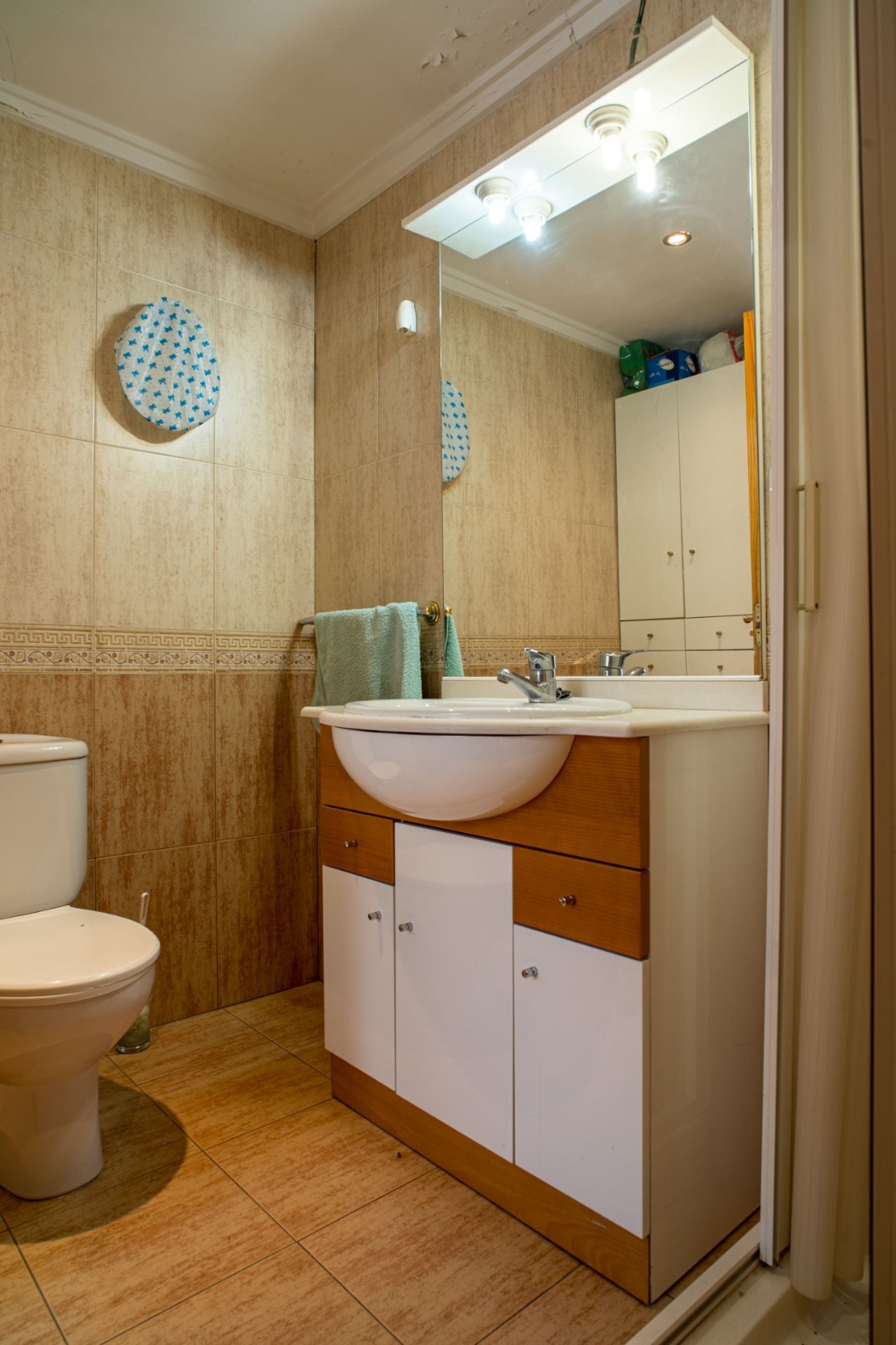 Resale - 5 Bedroom 3 Bathroom Townhouse in Pinoso -  - Alicante