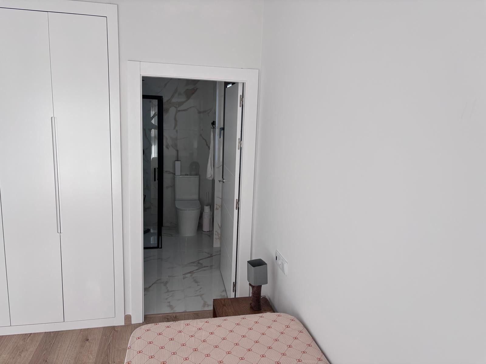 Resale - 2 Bedroom 2 Bathroom Townhouse in Los Montesinos -  - Alicante