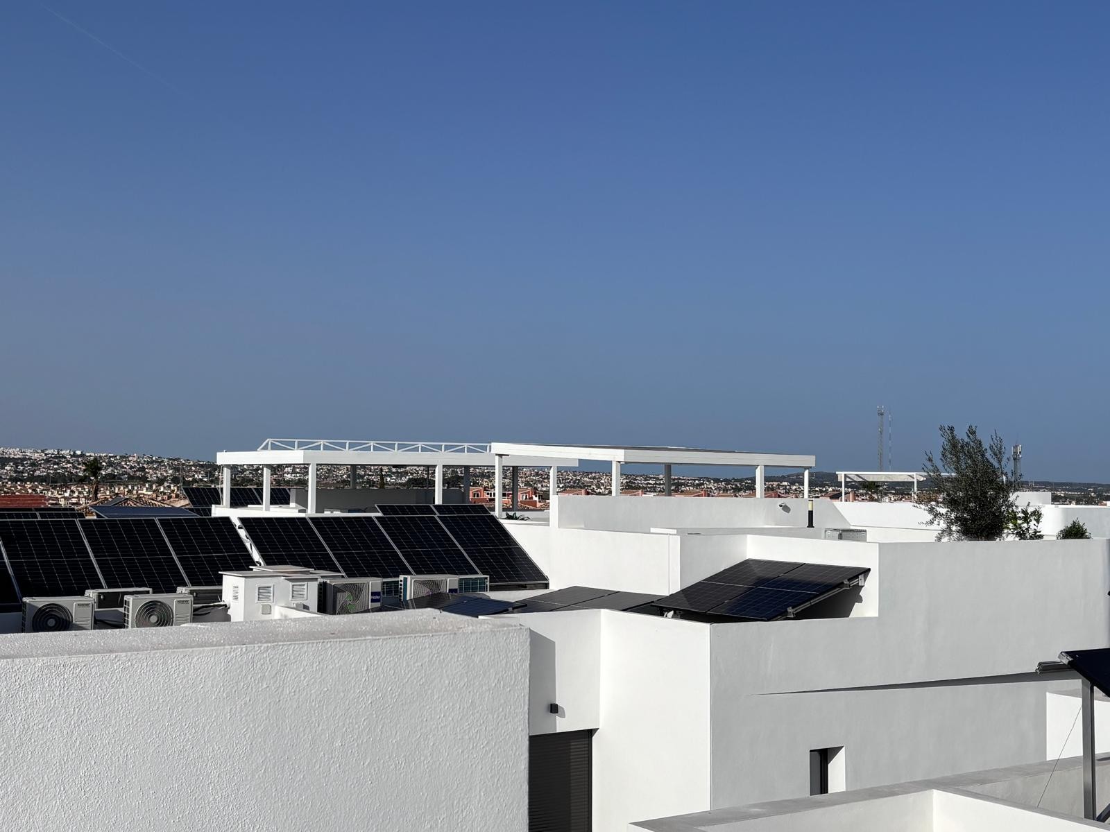 Resale - 2 Bedroom 2 Bathroom Townhouse in Los Montesinos -  - Alicante