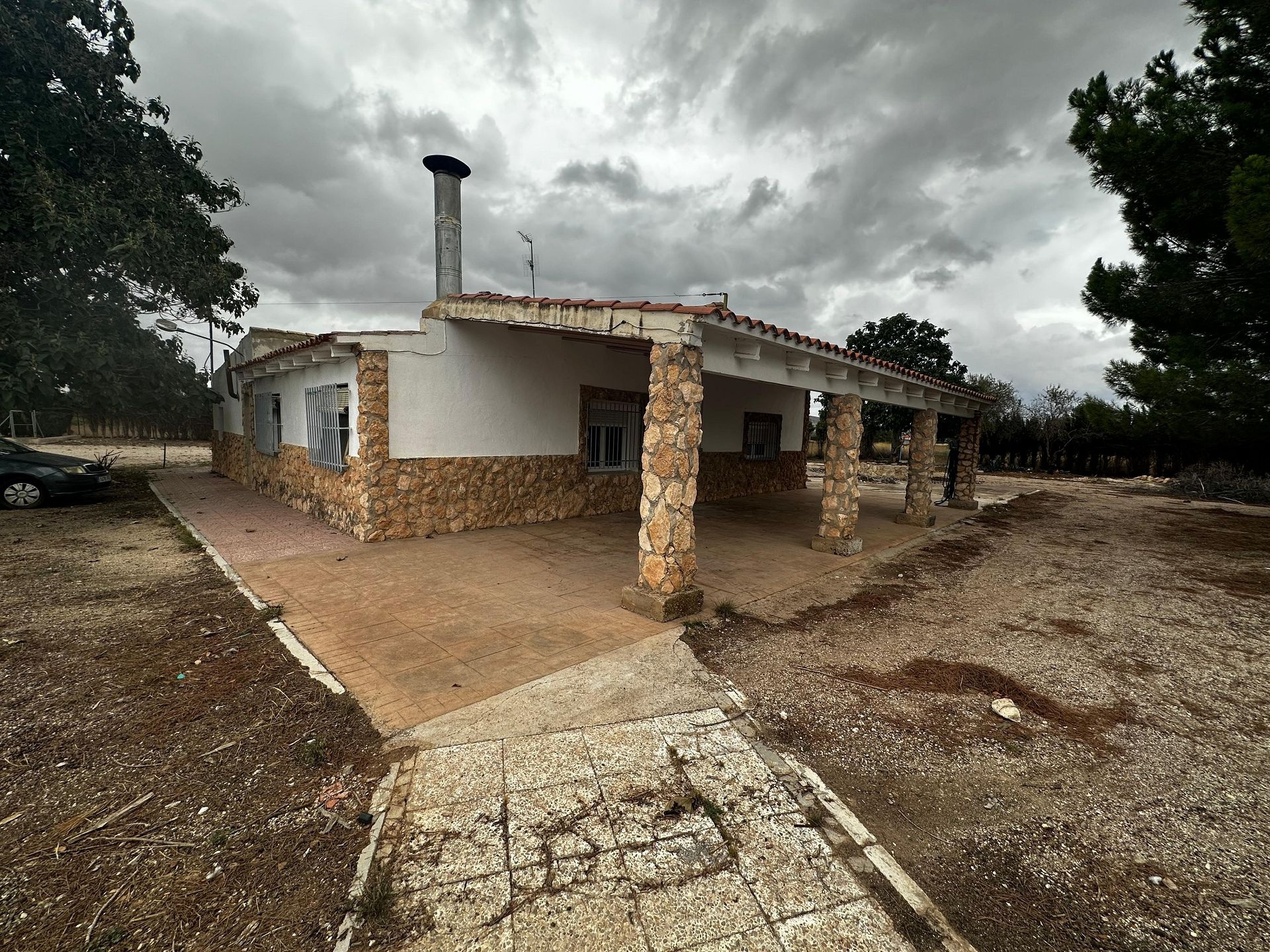 Resale - 4 Bedroom 2 Bathroom Villa in Yecla -  - Murcia