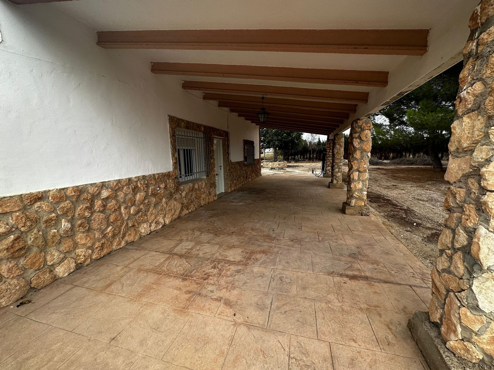 Resale - 4 Bedroom 2 Bathroom Villa in Yecla -  - Murcia