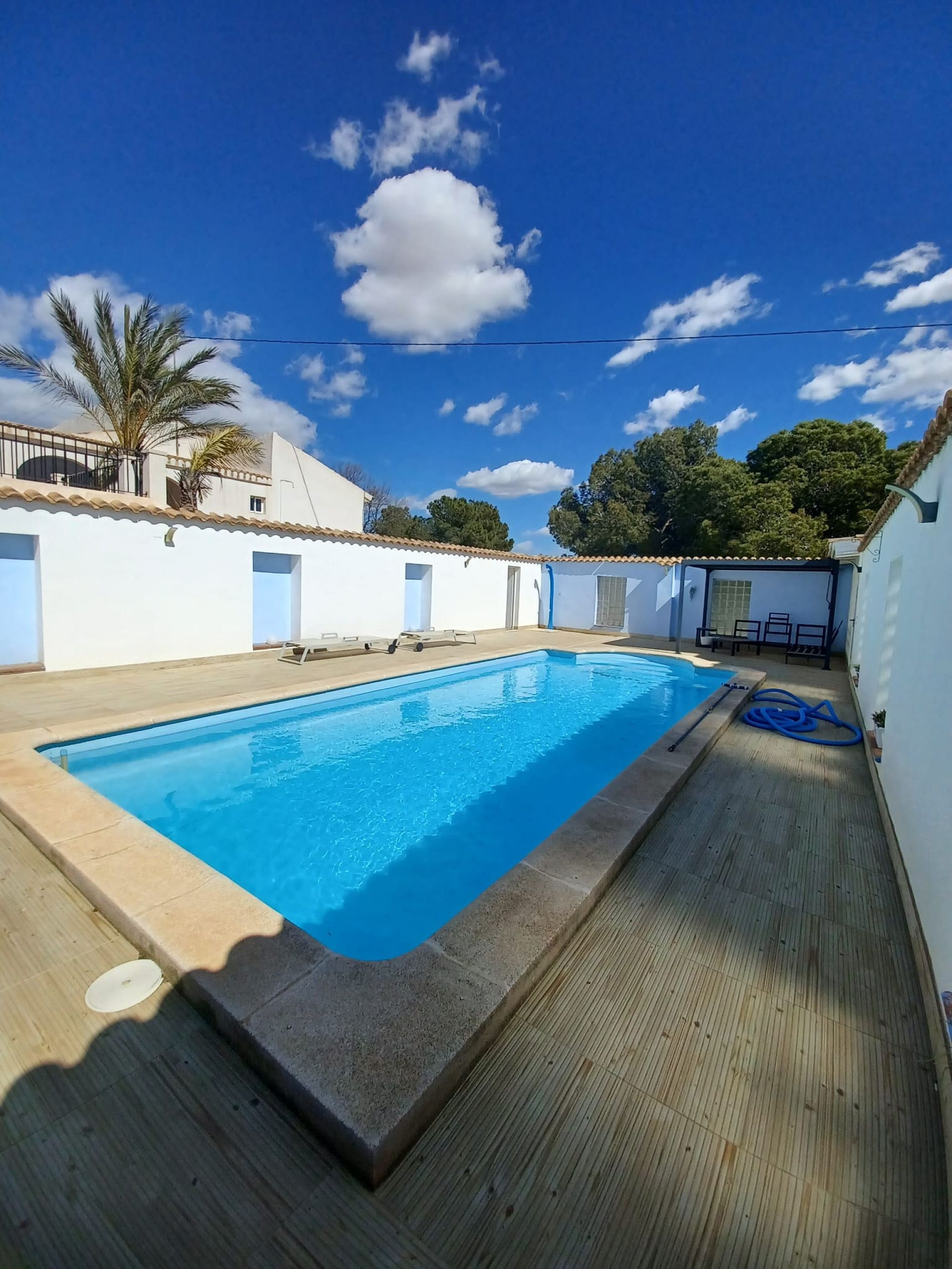 Resale - 6 Bedroom 6 Bathroom Country house in Pinoso -  - Alicante