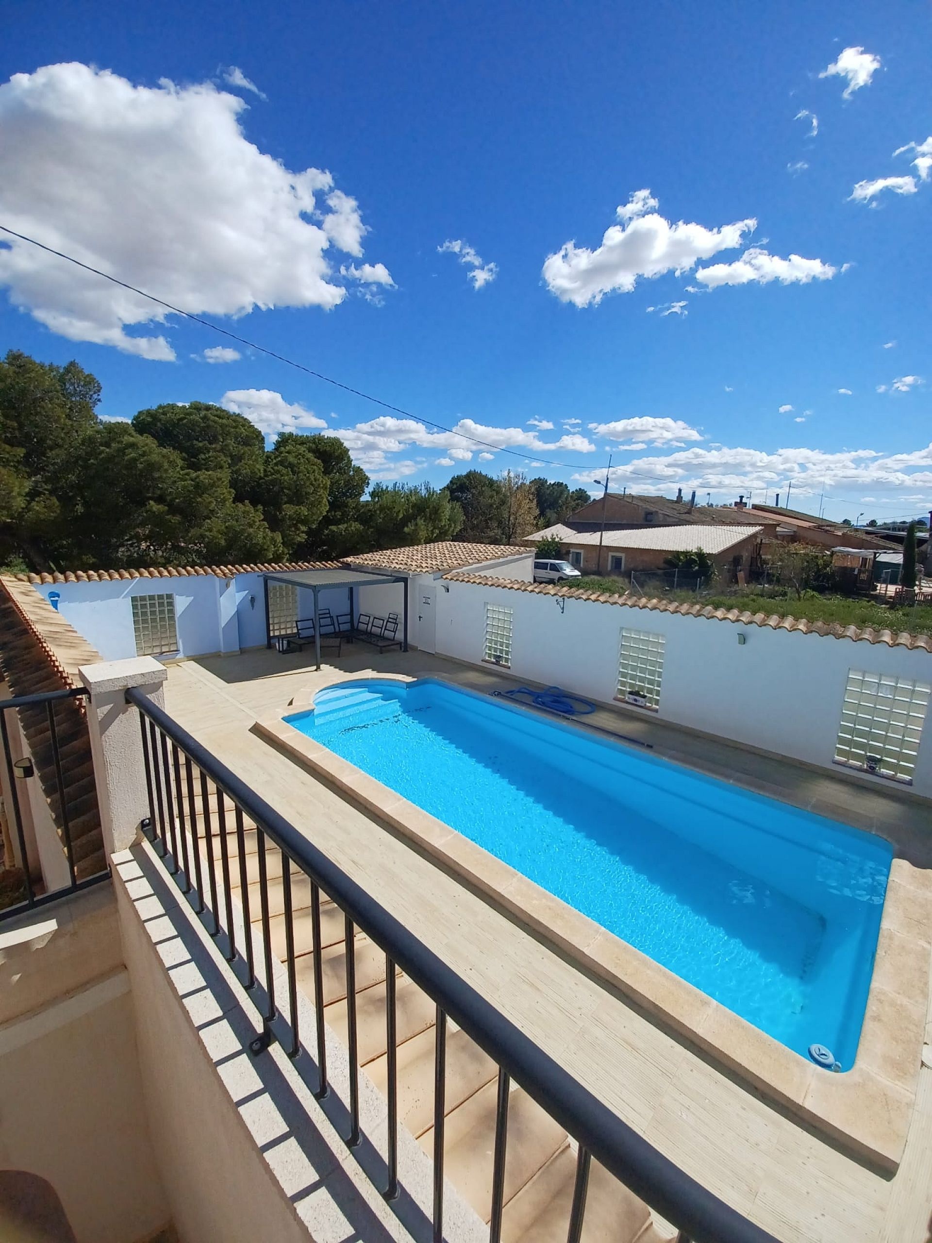 Resale - 6 Bedroom 6 Bathroom Country house in Pinoso -  - Alicante