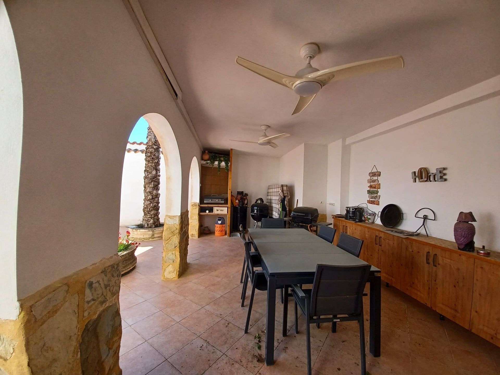 Resale - 6 Bedroom 6 Bathroom Country house in Pinoso -  - Alicante