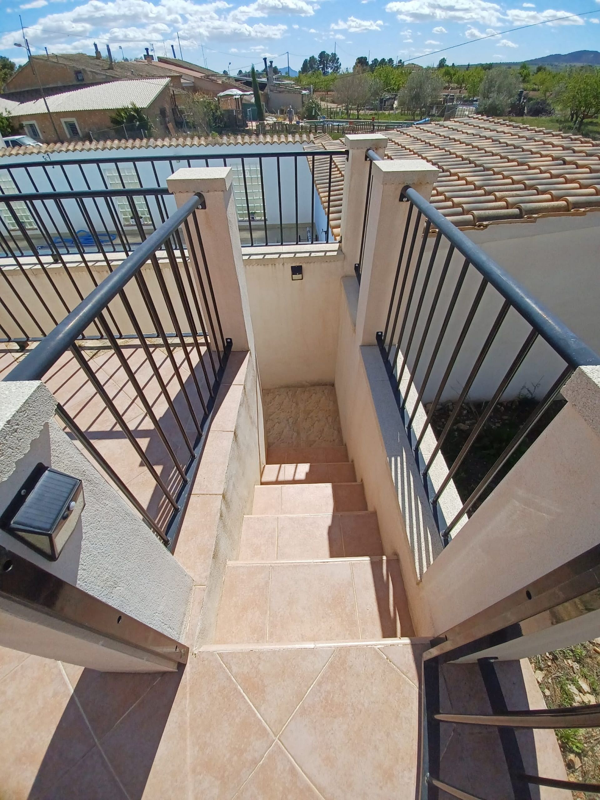 Resale - 6 Bedroom 6 Bathroom Country house in Pinoso -  - Alicante
