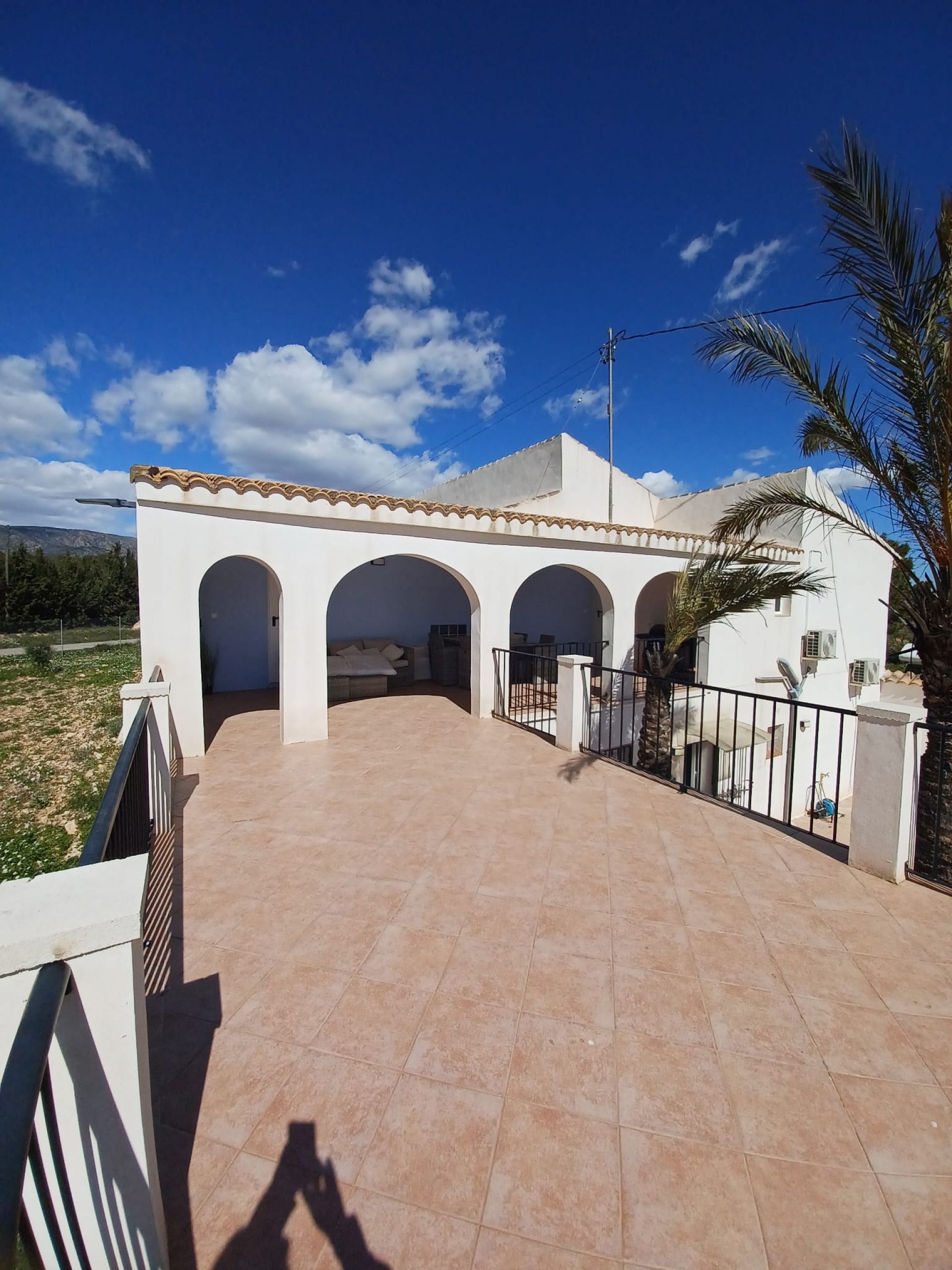 Resale - 6 Bedroom 6 Bathroom Country house in Pinoso -  - Alicante