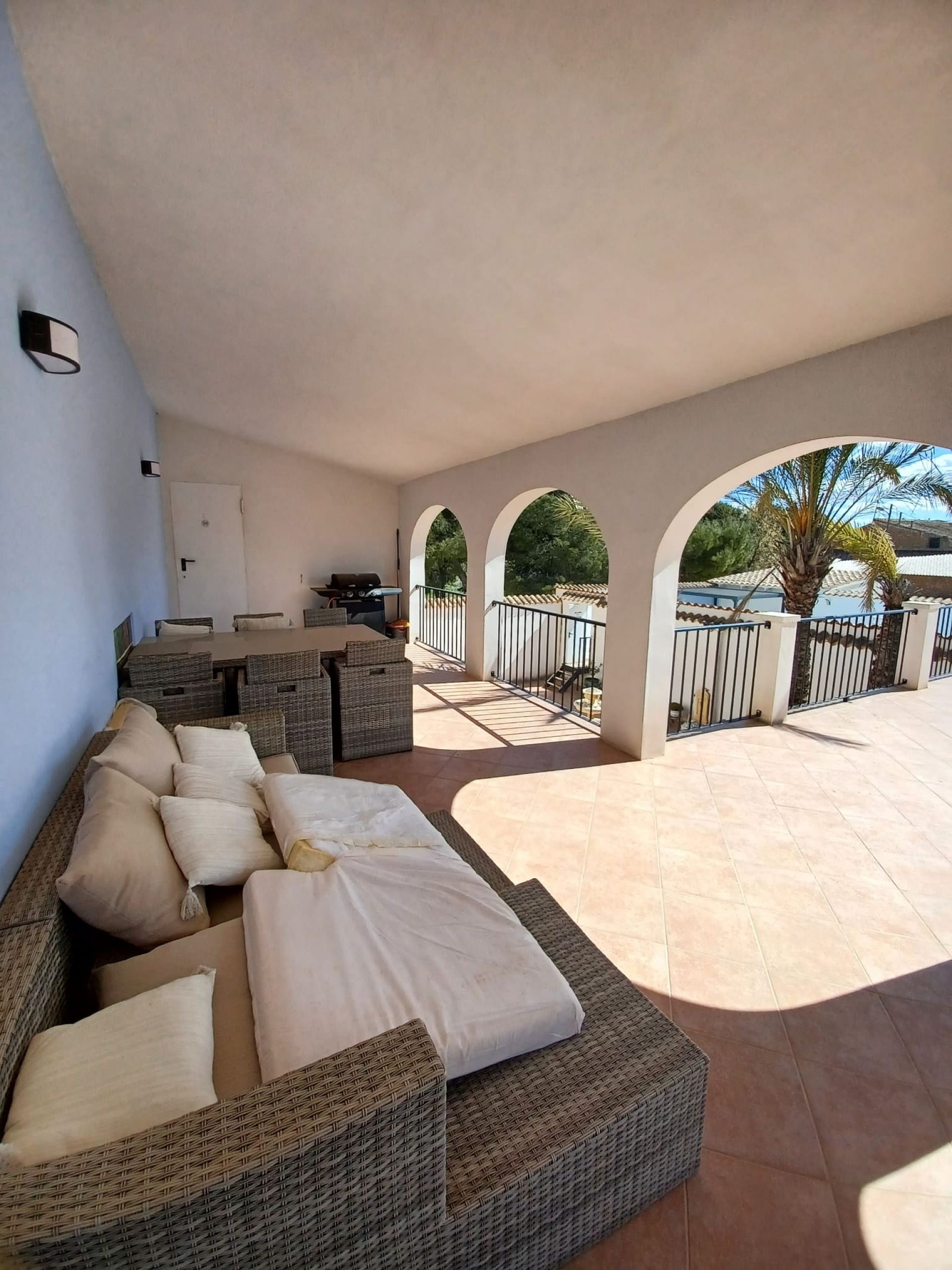 Resale - 6 Bedroom 6 Bathroom Country house in Pinoso -  - Alicante