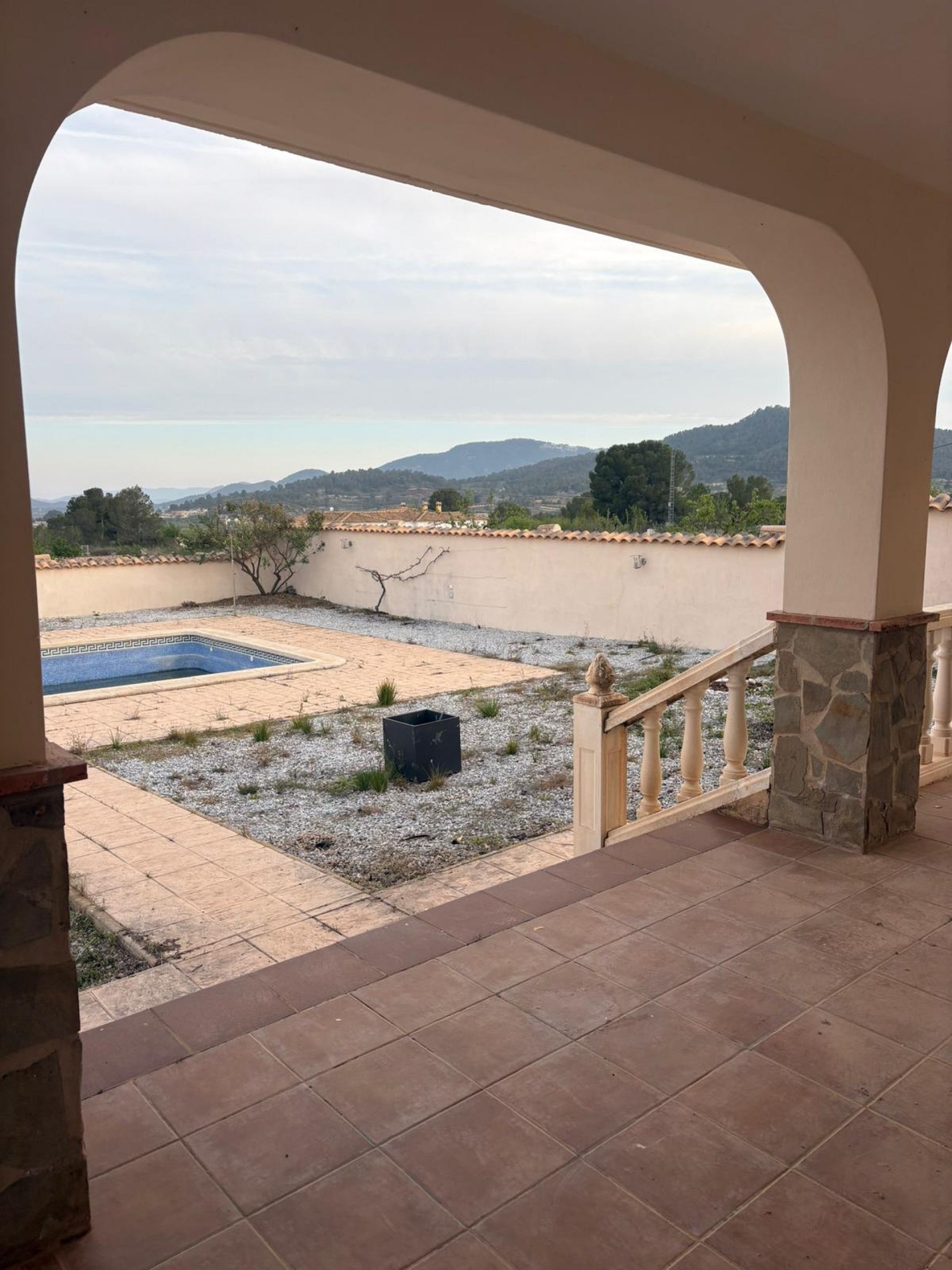 Resale - 3 Bedroom 2 Bathroom Villa in Monóvar -  - Alicante