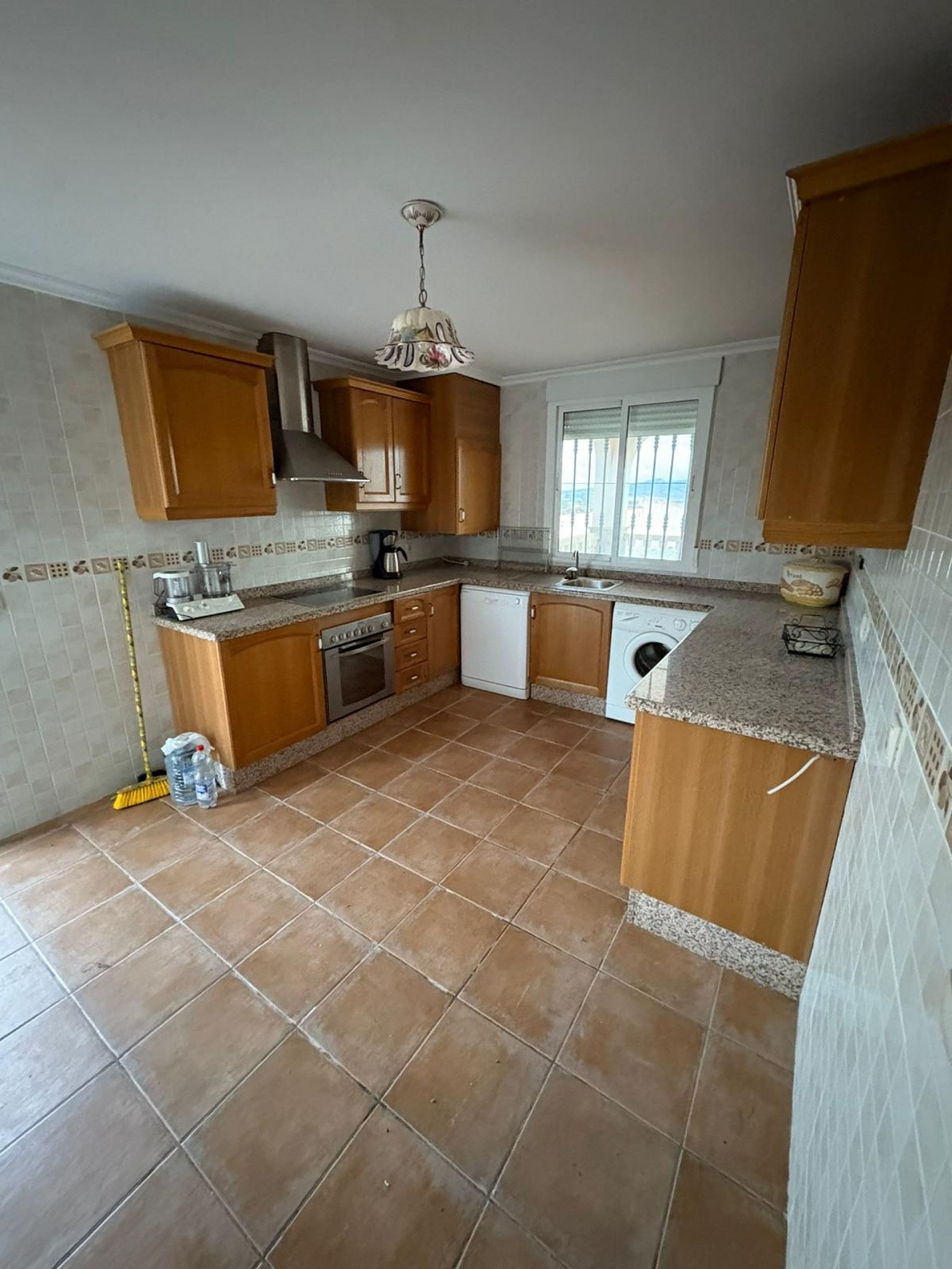 Resale - 3 Bedroom 2 Bathroom Villa in Monóvar -  - Alicante
