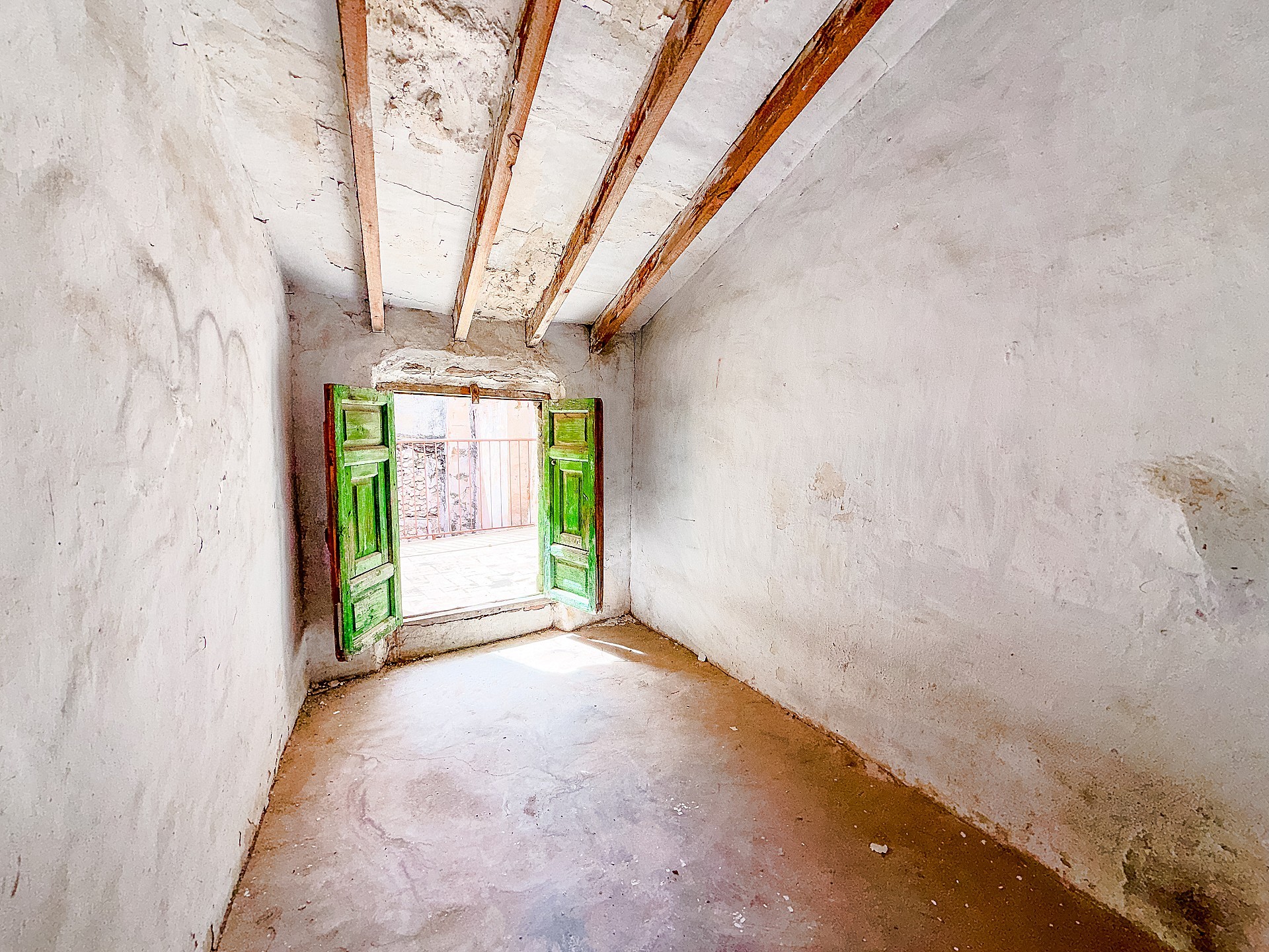 Resale - 6 Bedroom 1 Bathroom Townhouse in Yecla -  - Murcia