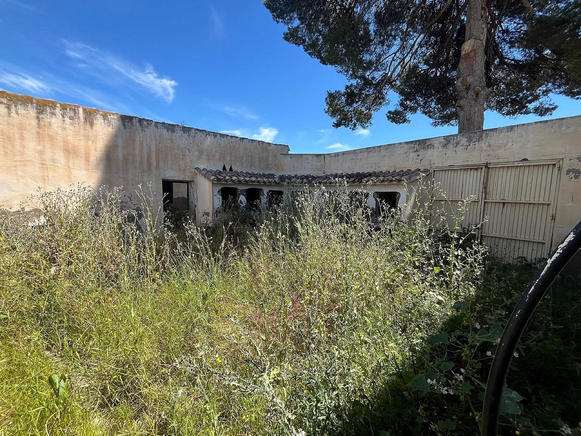 Resale - 12 Bedroom 5 Bathroom Country house in Castalla -  - Alicante
