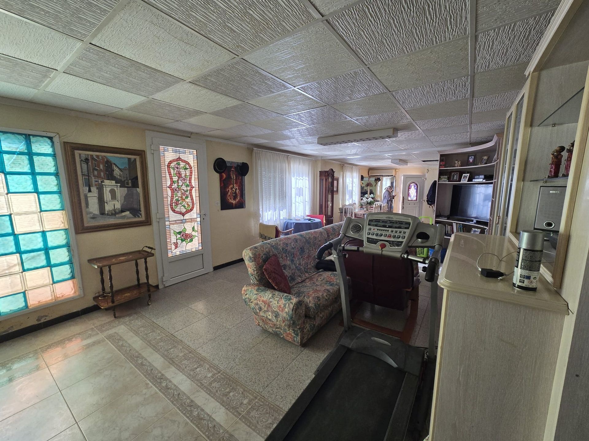 Resale - 7 Bedroom 3 Bathroom Villa in Villena -  - Alicante