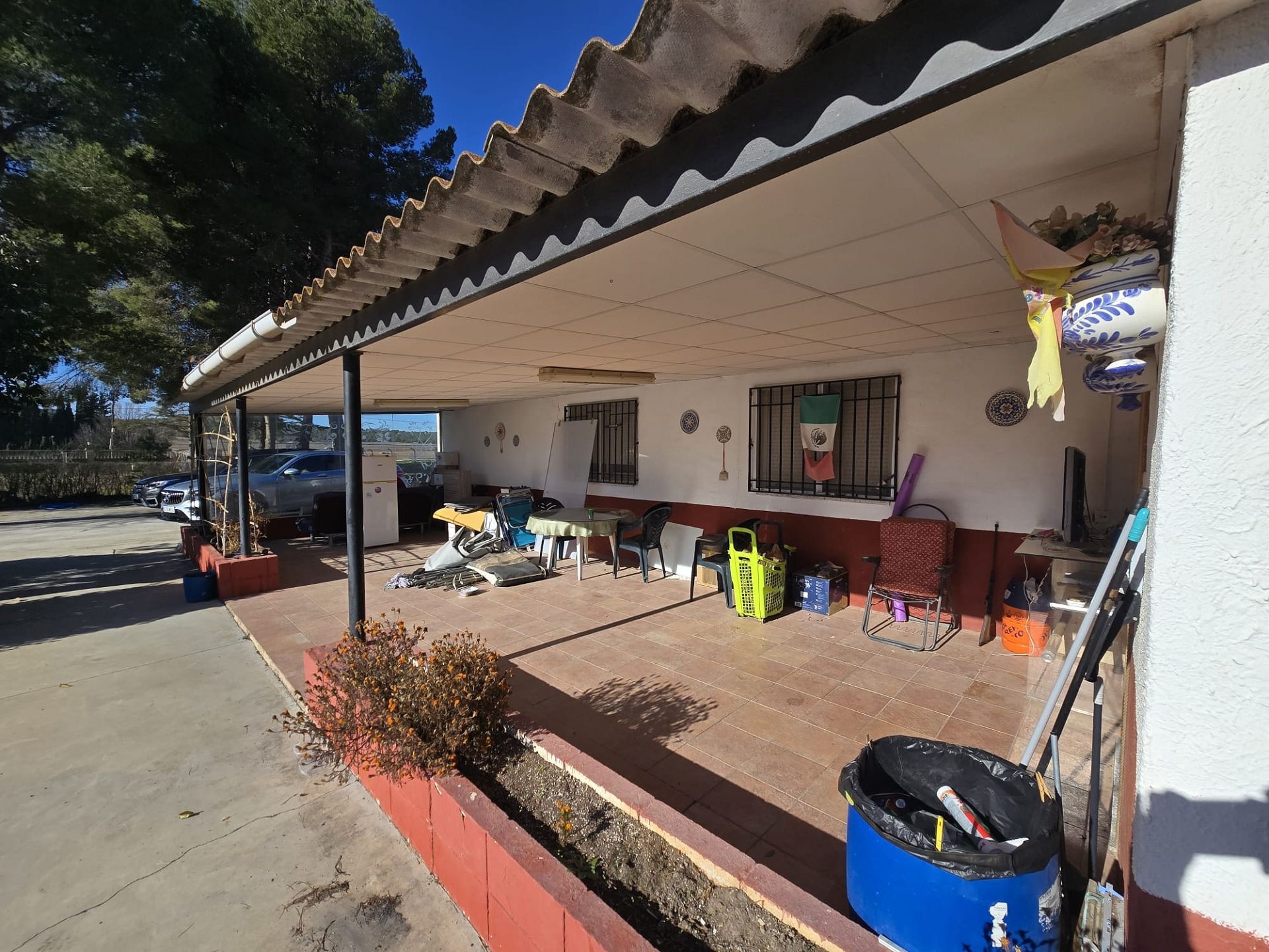 Resale - 7 Bedroom 3 Bathroom Villa in Villena -  - Alicante