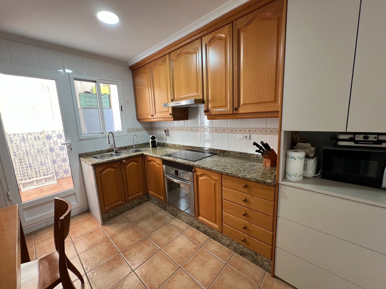 Resale - 3 Bedroom 2 Bathroom Townhouse in Hondón de las Nieves -  - Alicante
