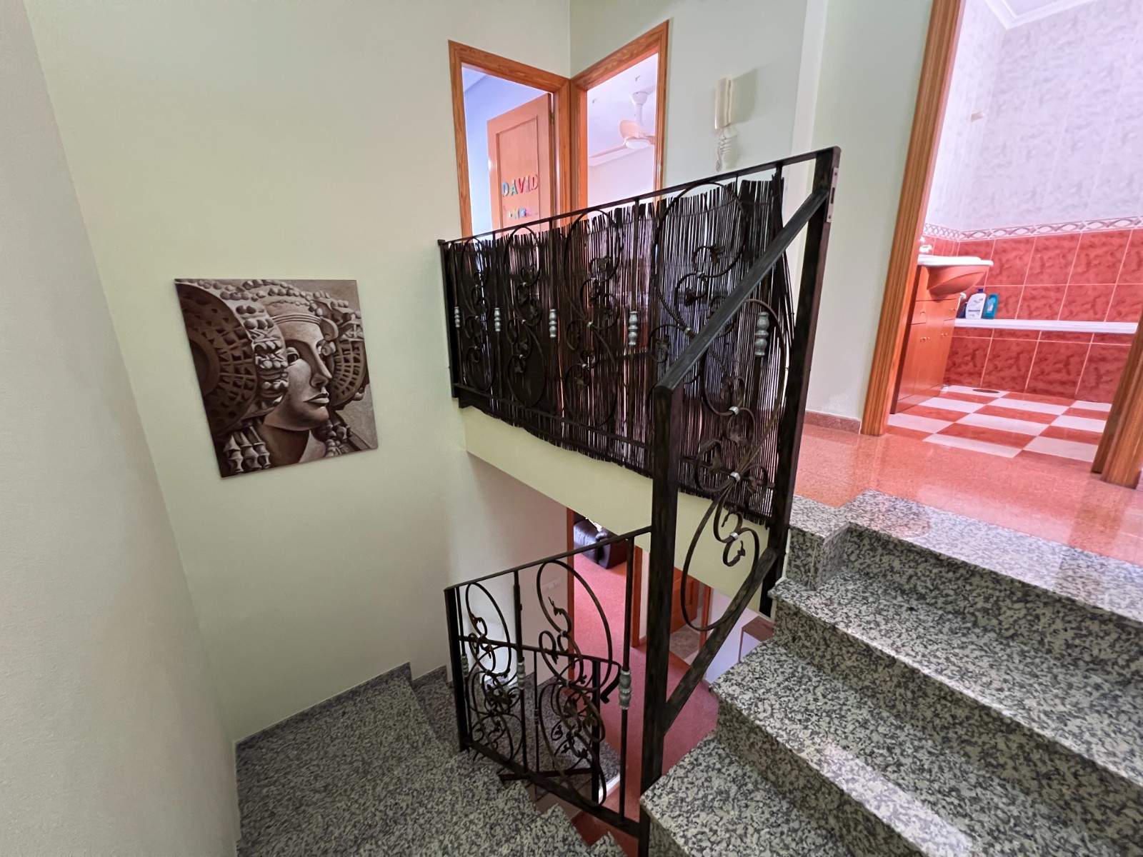 Resale - 3 Bedroom 2 Bathroom Townhouse in Hondón de las Nieves -  - Alicante