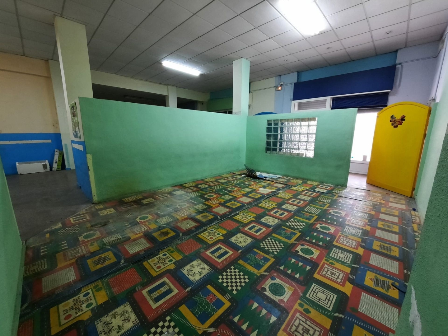 1 Bathroom Commercial in Petrer
