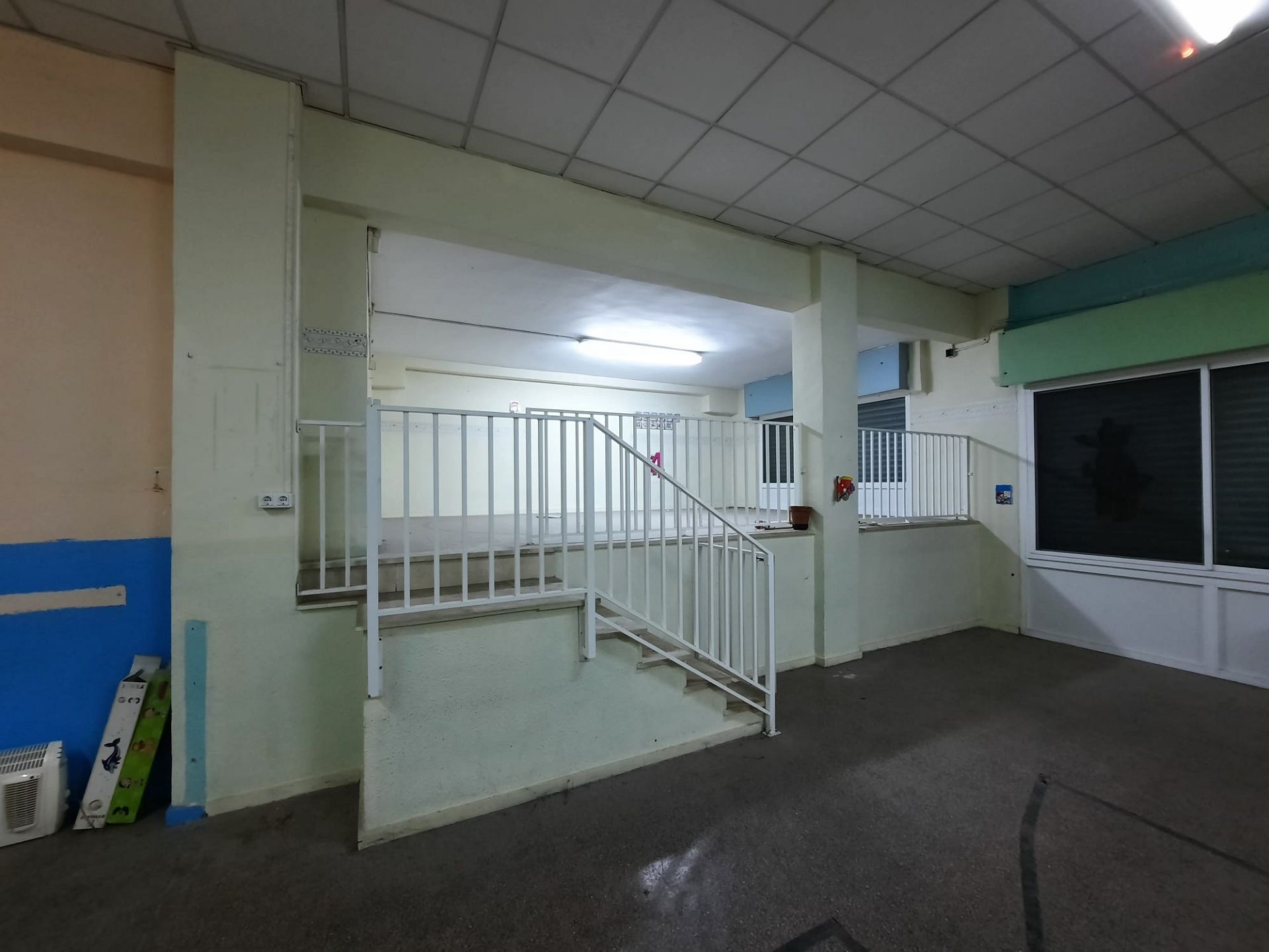Resale - 1 Bathroom Commercial in Petrer -  - Alicante
