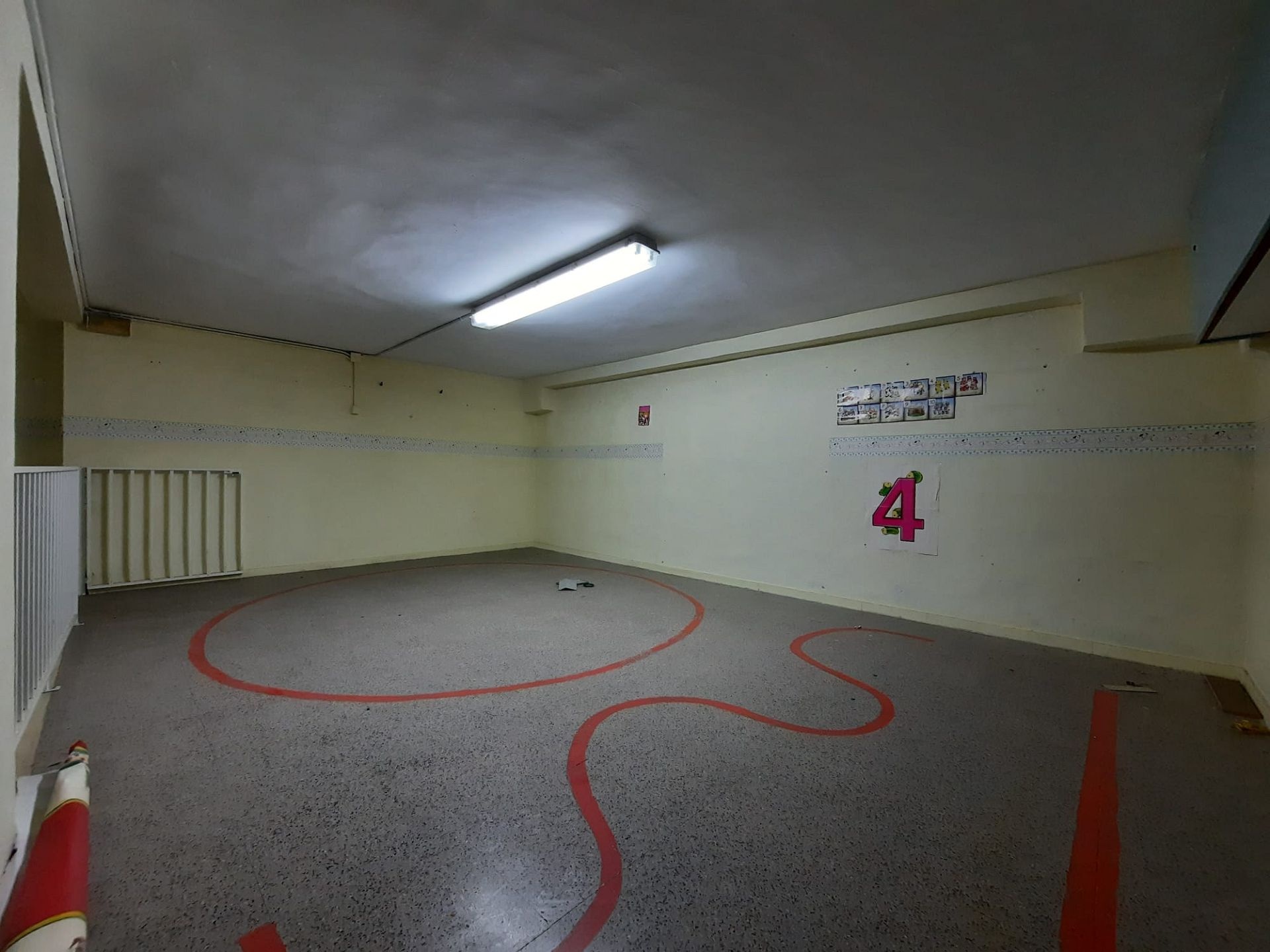 Resale - 1 Bathroom Commercial in Petrer -  - Alicante