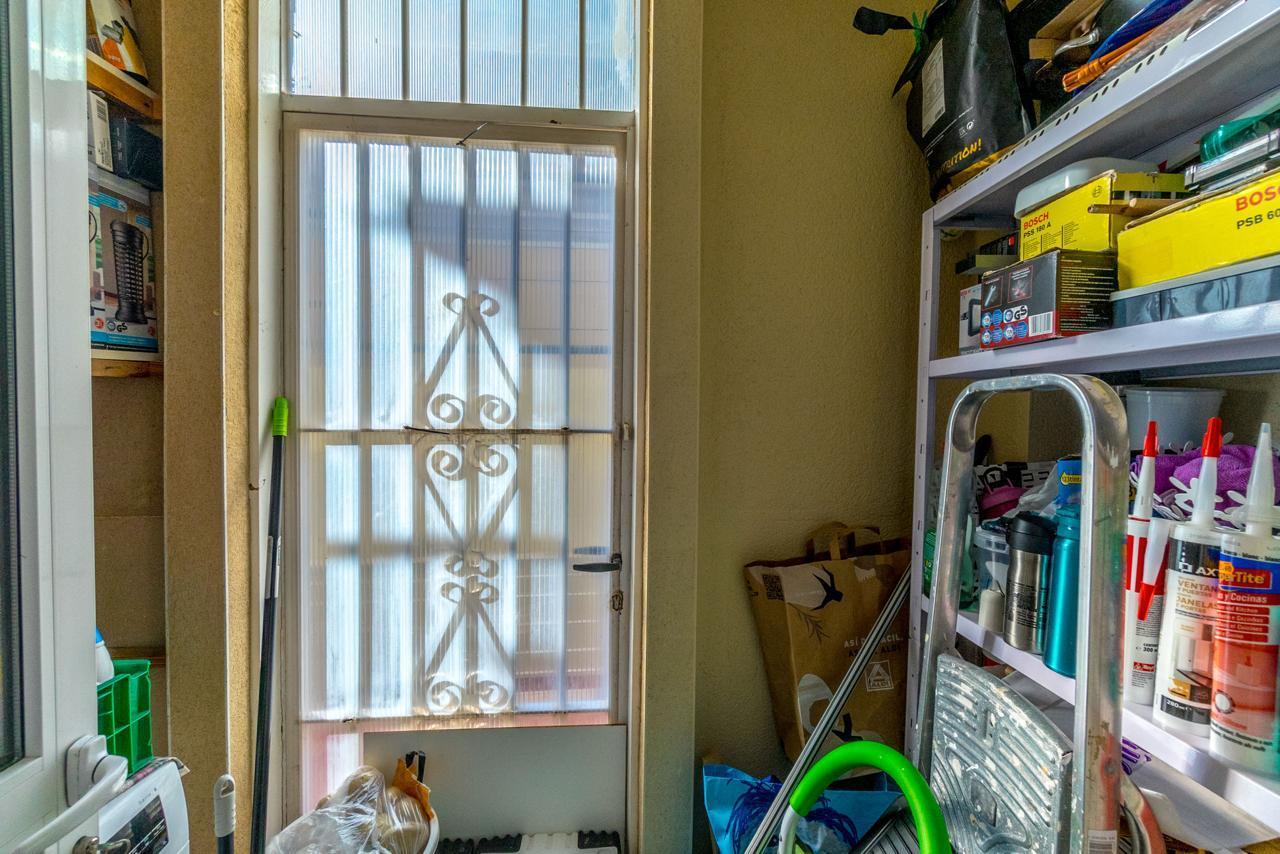 Resale - 3 Bedroom 2 Bathroom  in Orihuela Costa - Las Filipinas - Alicante