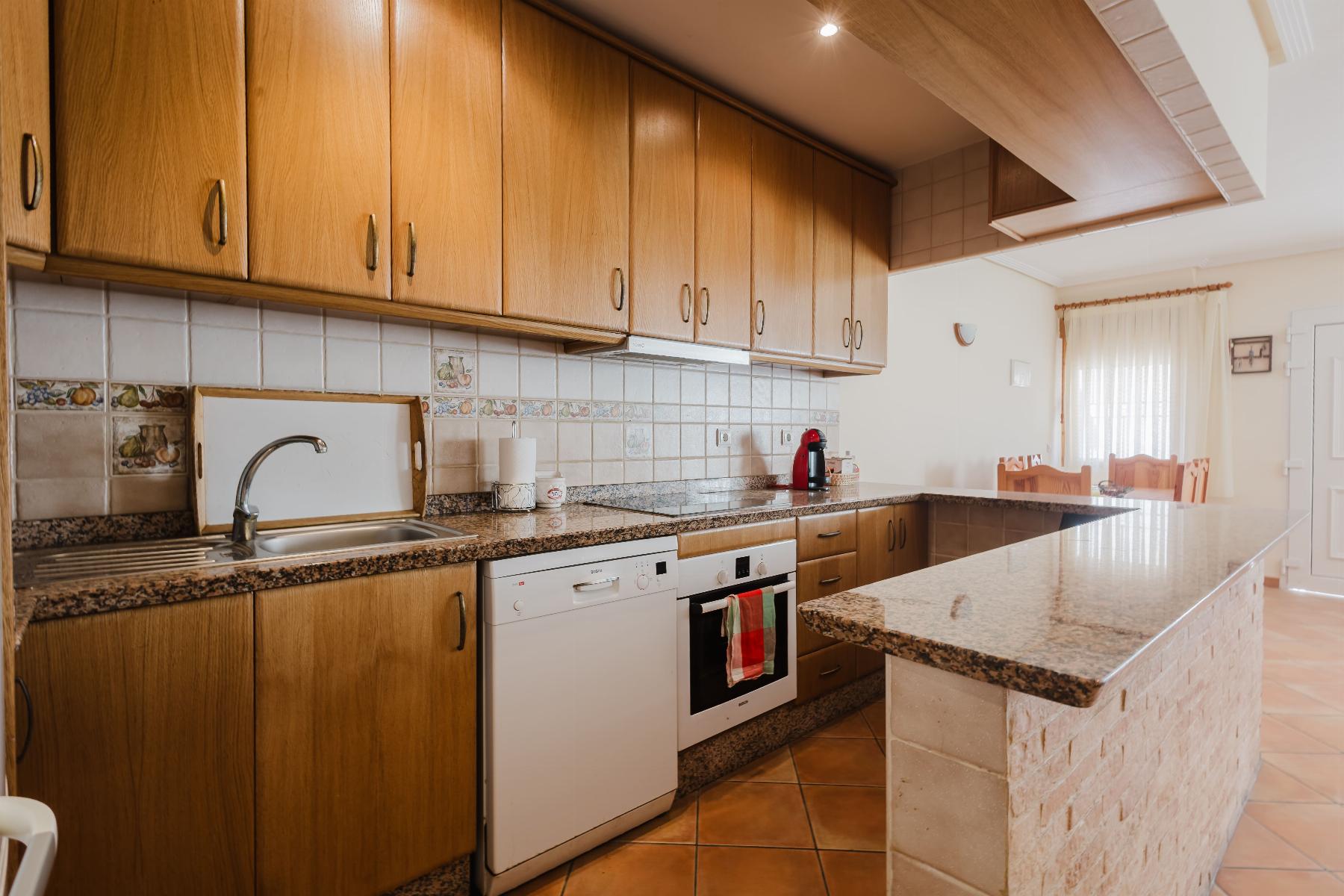 Resale - 3 Bedroom 1 Bathroom  in Torrevieja - LA MATA - Alicante