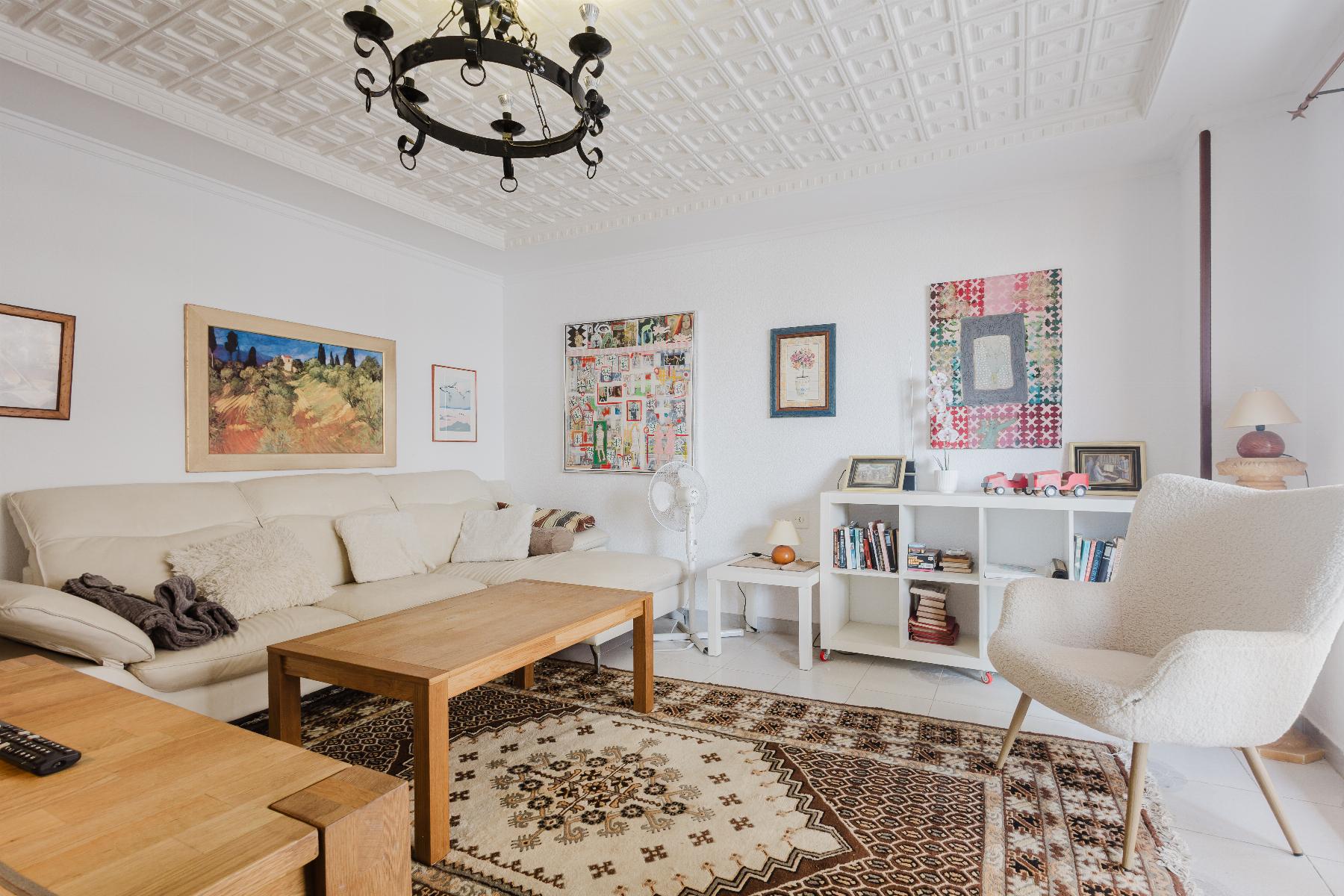 Resale - 3 Bedroom 2 Bathroom  in Torrevieja - Playa del Acequión - Alicante