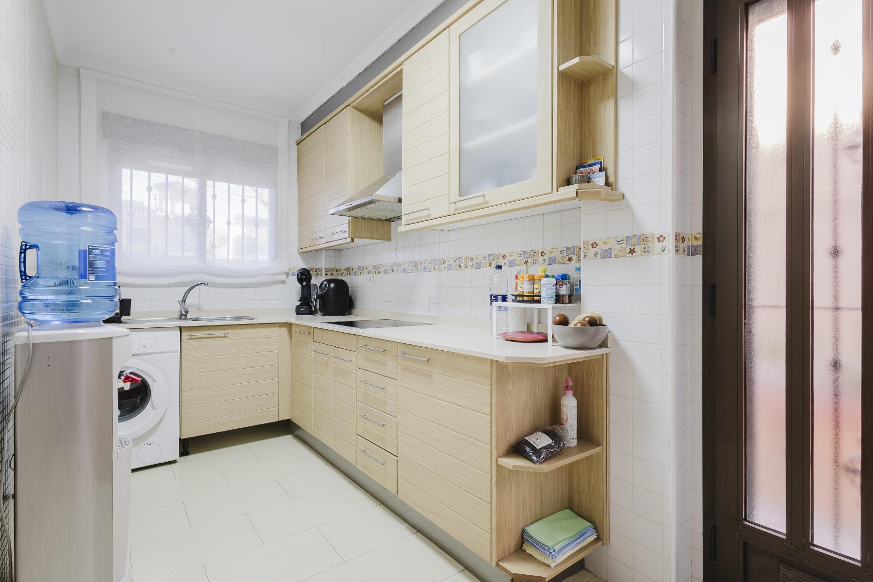 Resale - 2 Bedroom 2 Bathroom  in Torrevieja - Aguas Nuevas - Alicante