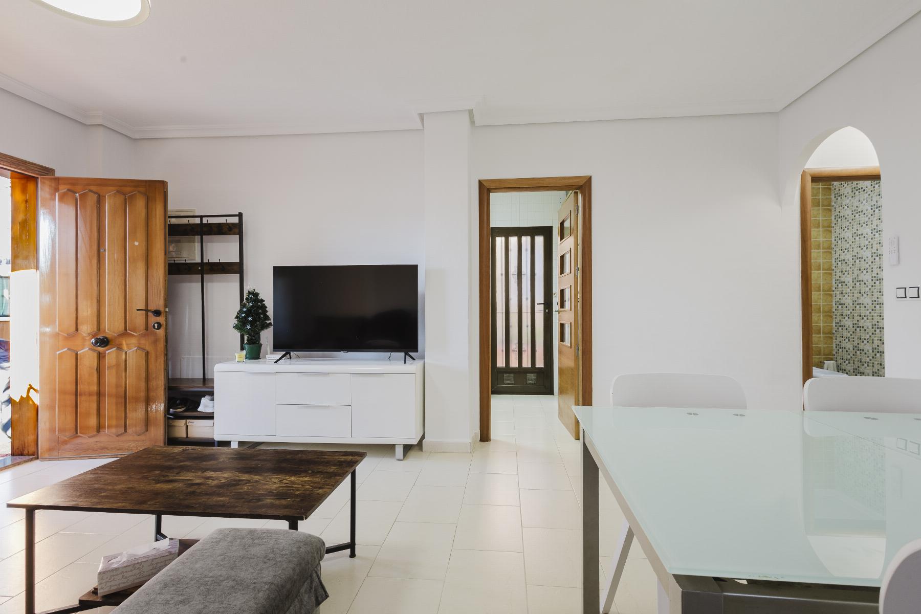 Resale - 2 Bedroom 2 Bathroom  in Torrevieja - Aguas Nuevas - Alicante