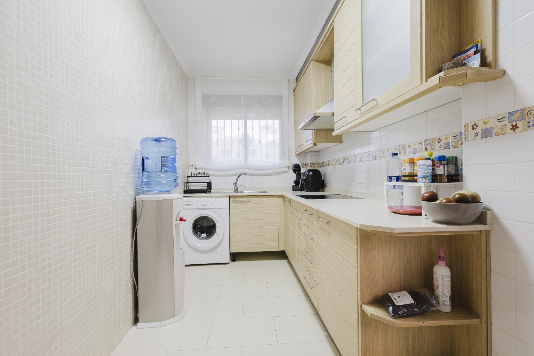 Resale - 2 Bedroom 2 Bathroom  in Torrevieja - Aguas Nuevas - Alicante