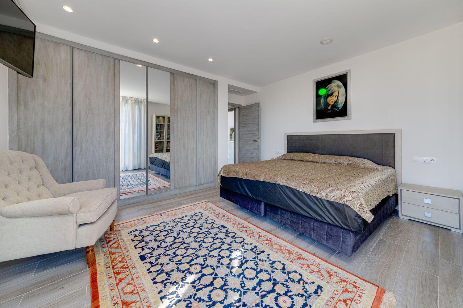 Resale - 3 Bedroom 4 Bathroom  in Torrevieja - Los Balcones - Alicante