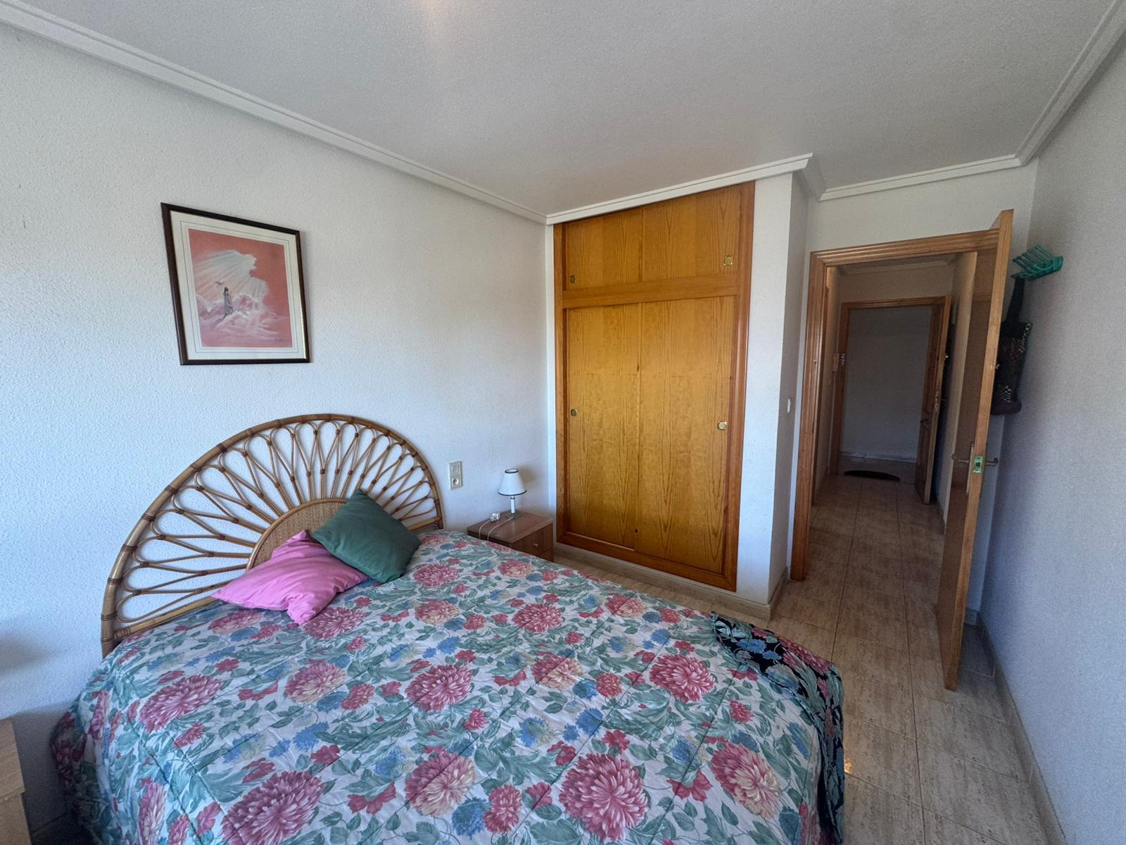 Resale - 2 Bedroom 1 Bathroom  in Torrevieja - Playa del Acequión - Alicante