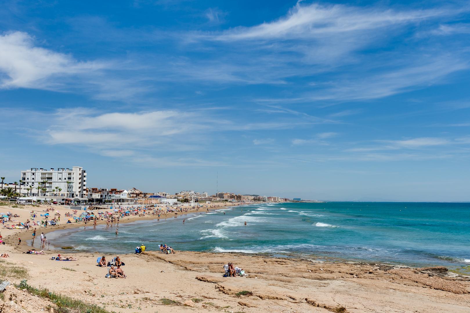Resale - 2 Bedroom 1 Bathroom  in Torrevieja - LA MATA - Alicante
