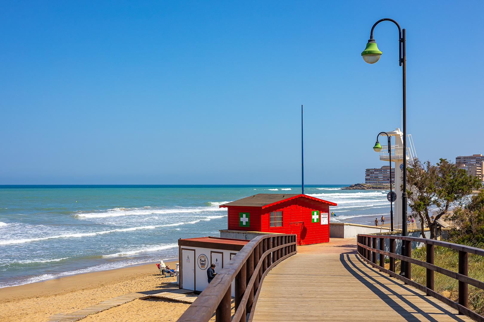 Resale - 2 Bedroom 1 Bathroom  in Torrevieja - LA MATA - Alicante