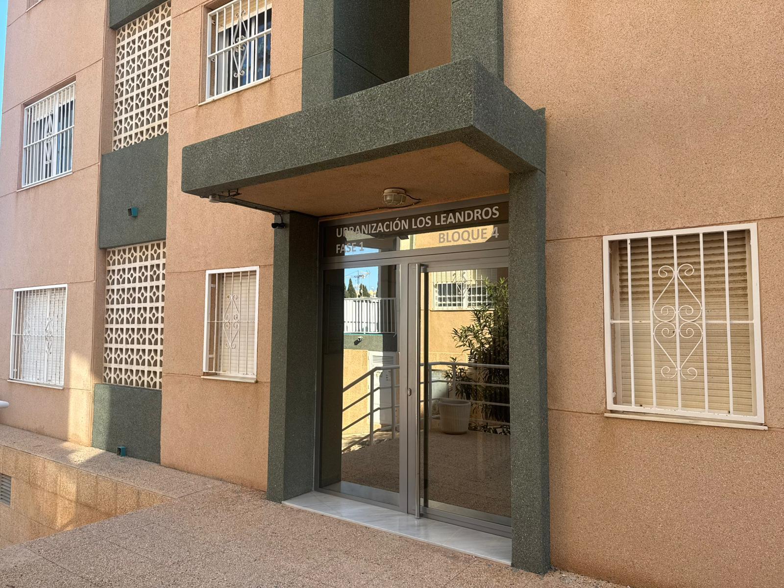 Resale - 2 Bedroom 1 Bathroom  in Torrevieja - LA MATA - Alicante