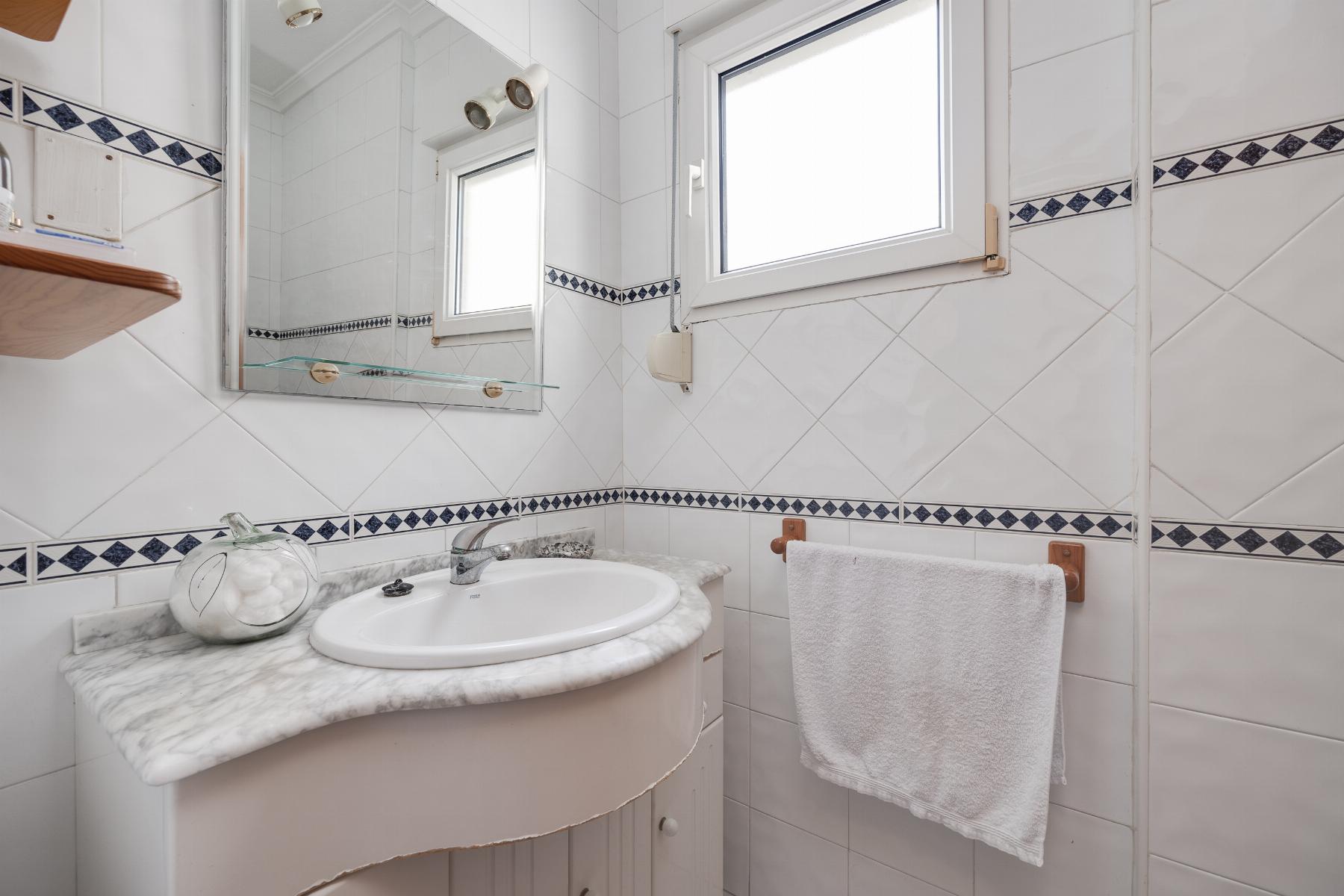 Resale - 2 Bedroom 2 Bathroom  in Torrevieja - Parque de Las Naciones - Alicante
