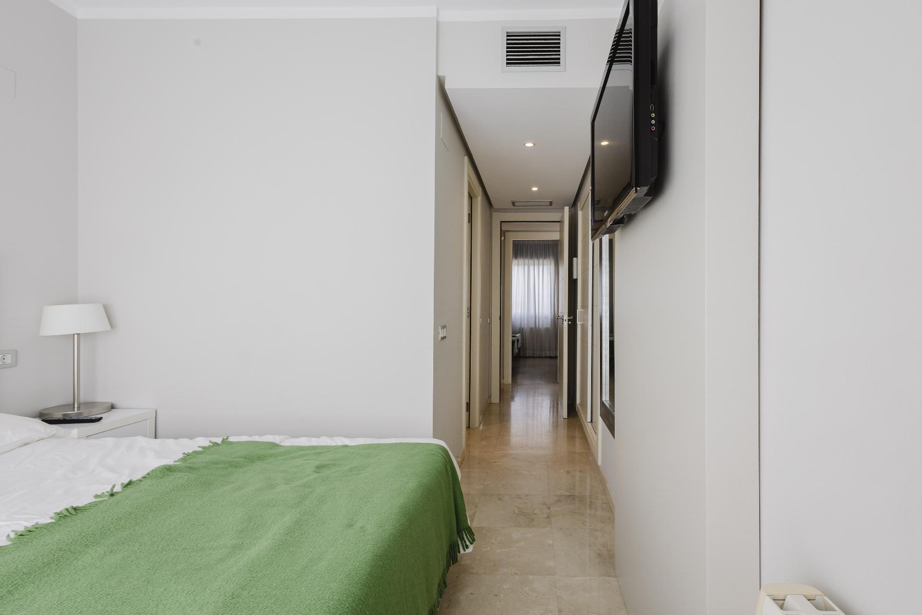 Resale - 2 Bedroom 2 Bathroom  in Orihuela Costa - Las Colinas Golf - Alicante